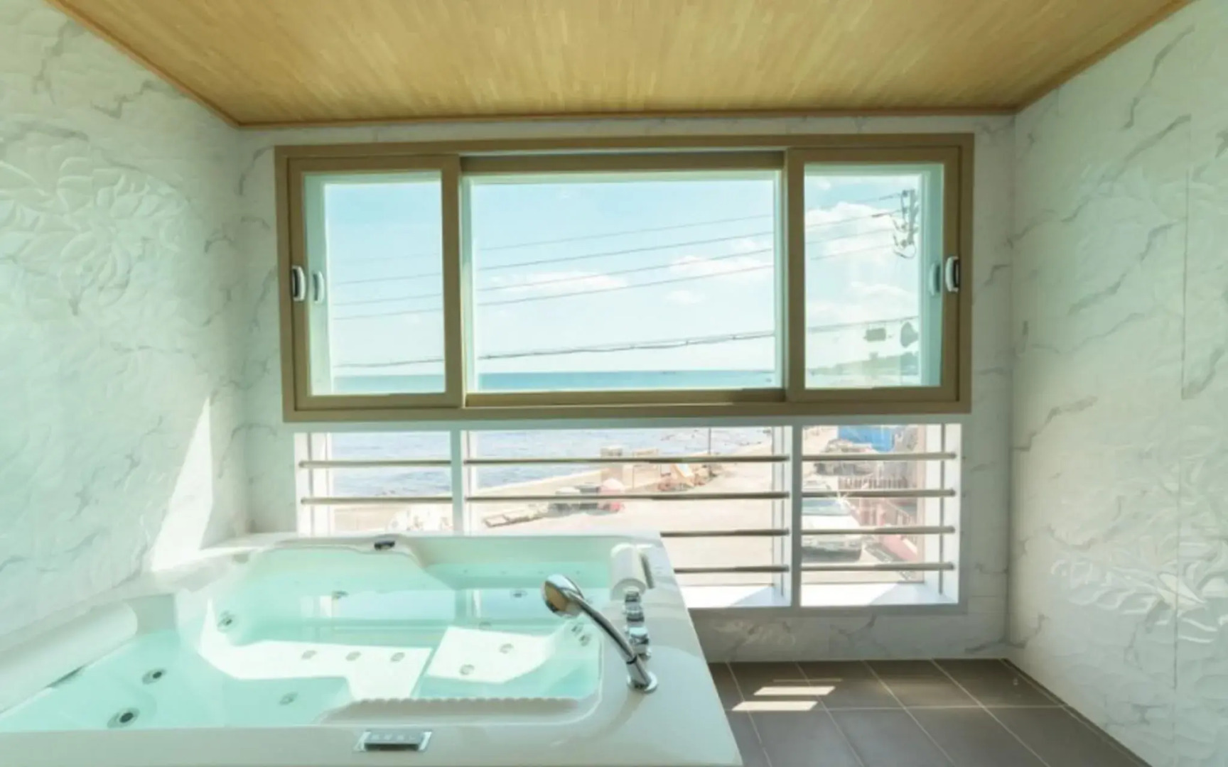 Pohang Beach63 Spa Pension