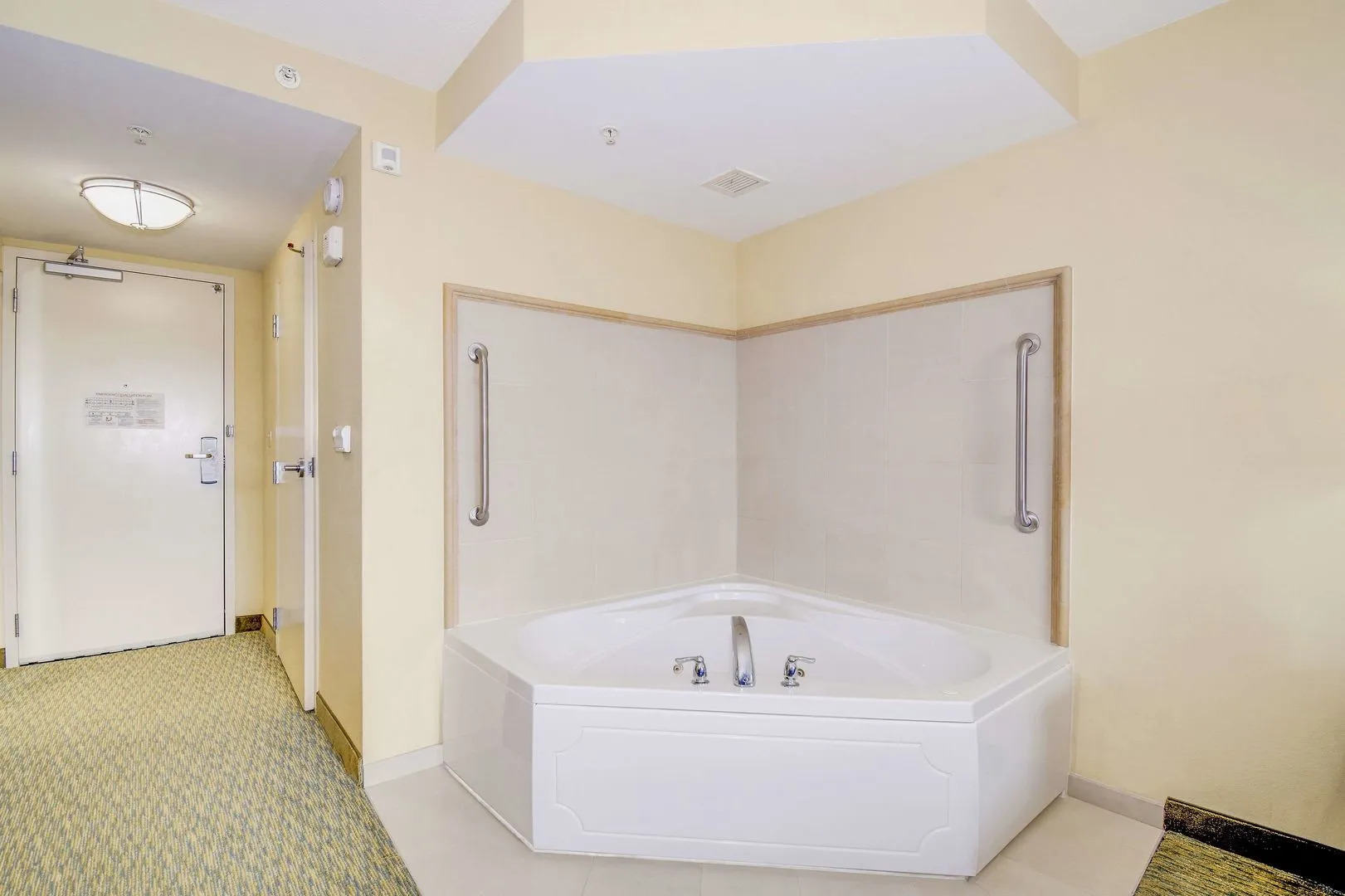 Hilton Garden Inn Waldorf