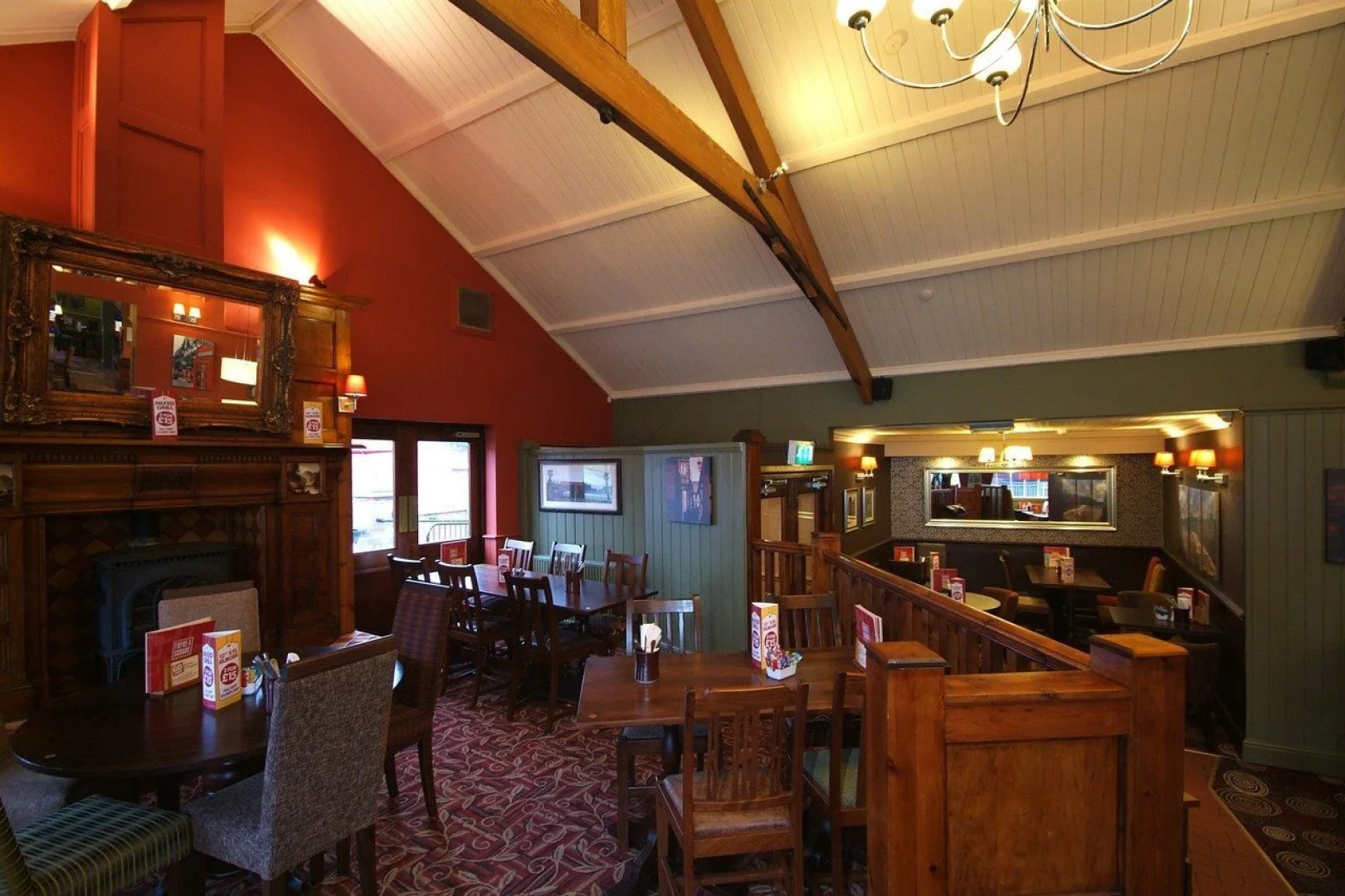 Premier Inn Chester Central North