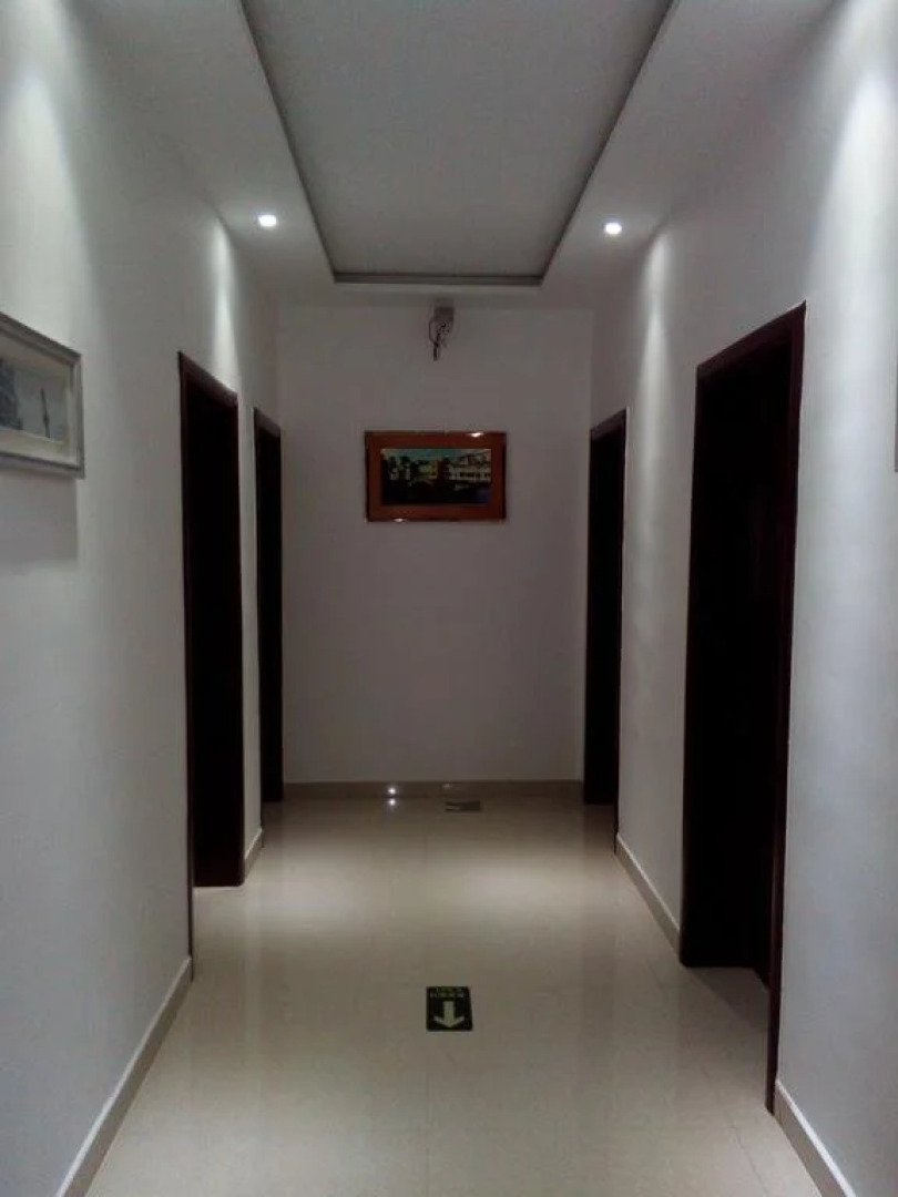 Cherry Business Hotel