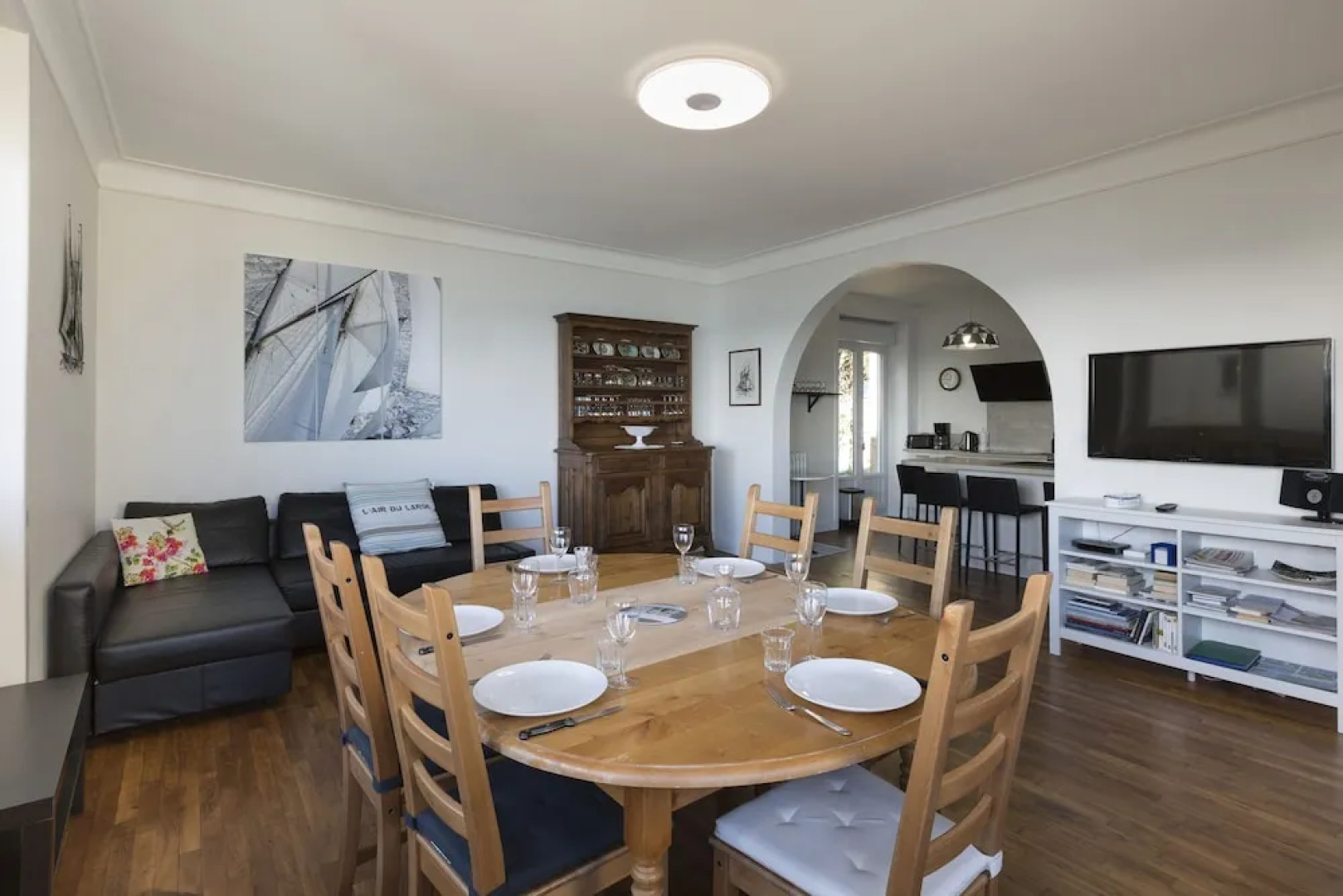 Maison vue mer les pieds dans l'eau