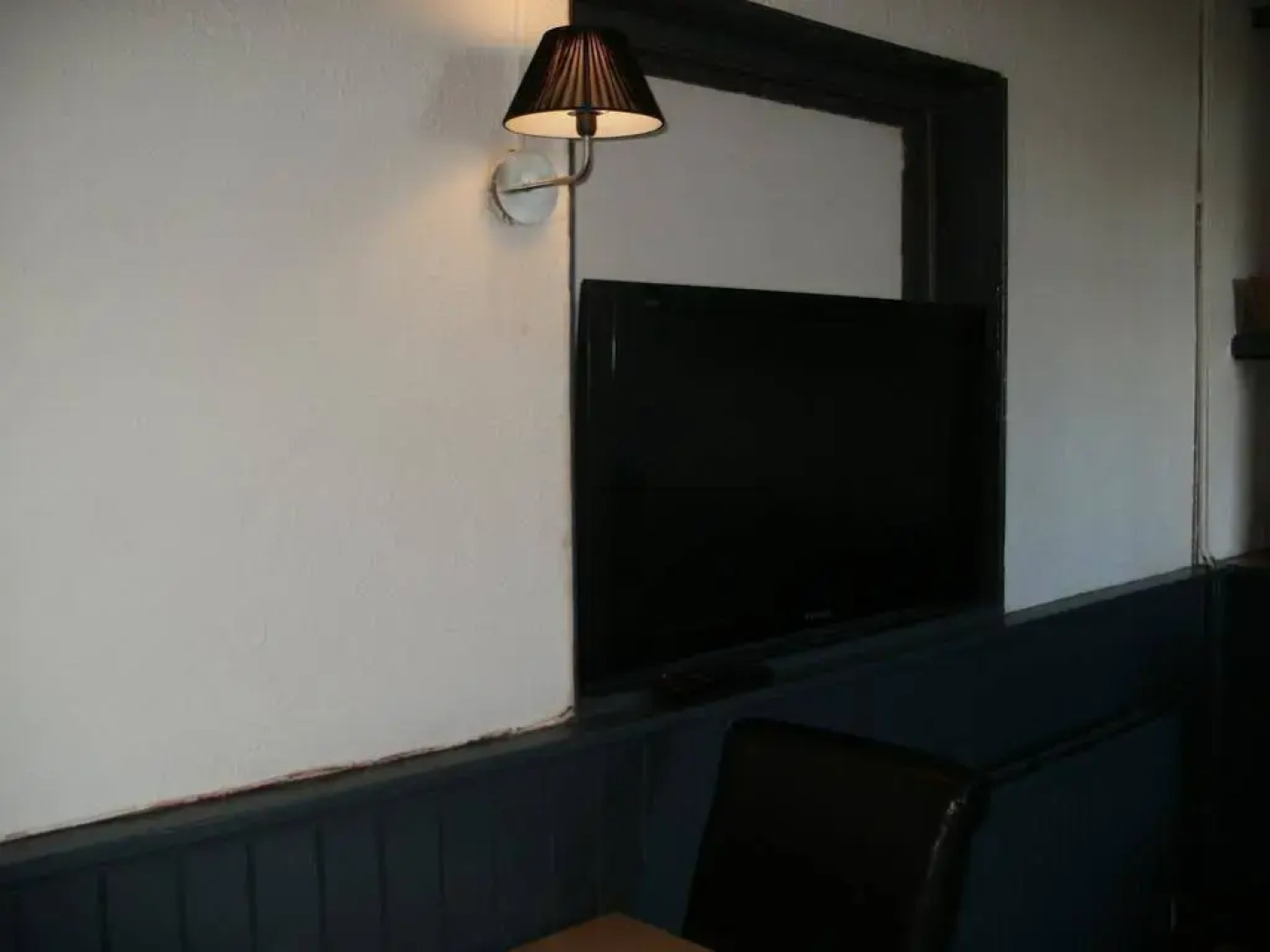 The Crown Inn - By Blunt Bars