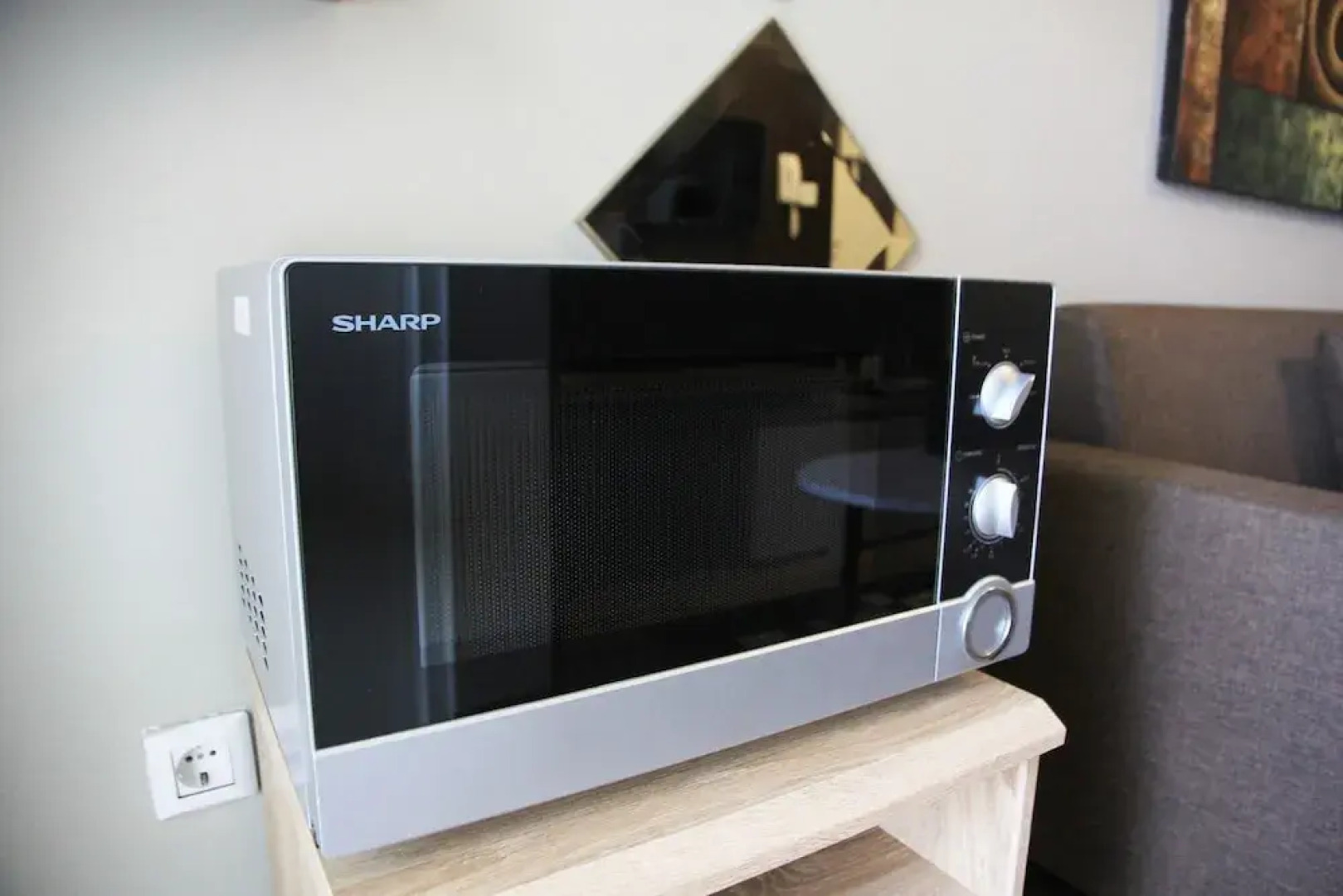 Deluxe and Comfortable The Springlake Summarecon Apartment