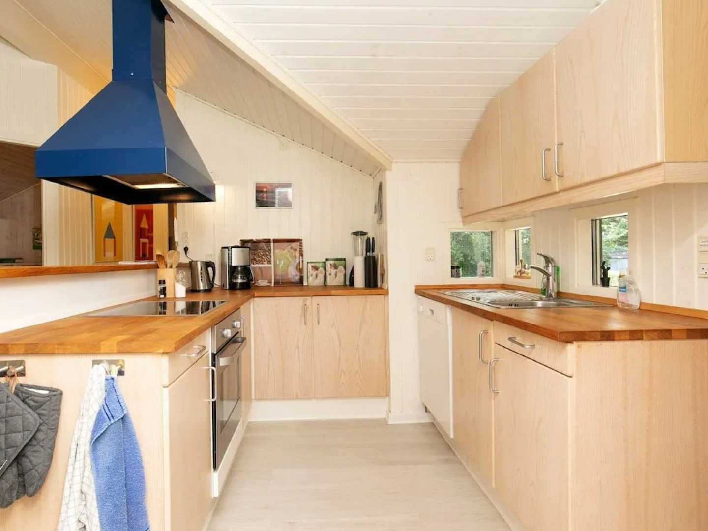 8 Person Holiday Home in Martofte