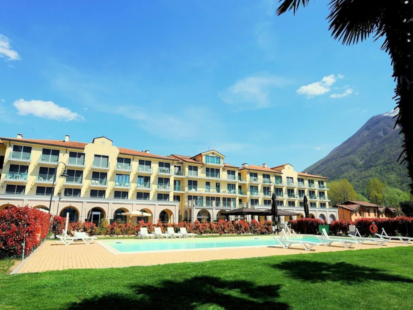 Modern Furnished Apartment With a Nice Terrace