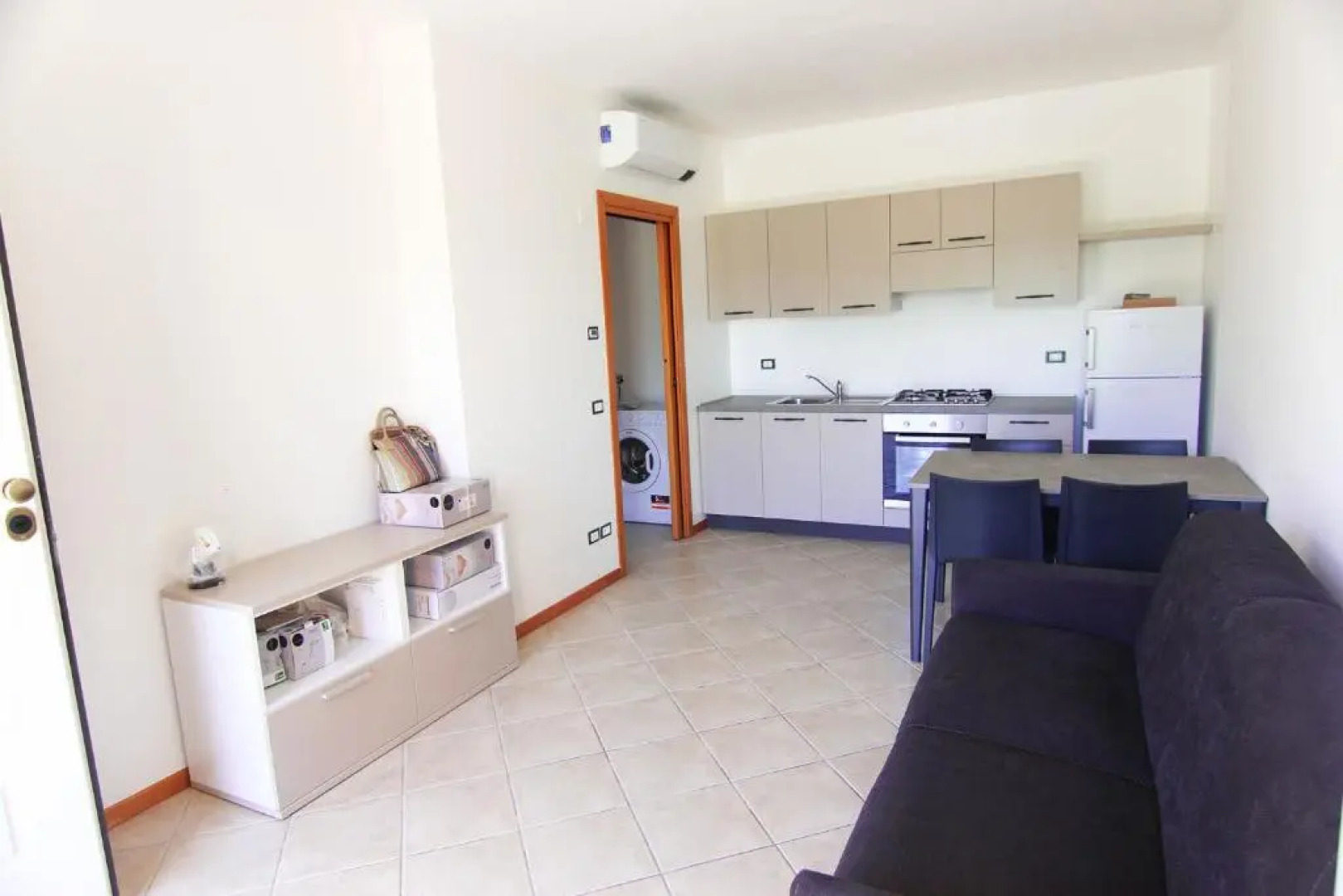 Il Grifo - Bilocale in collina sul mare a Gradara