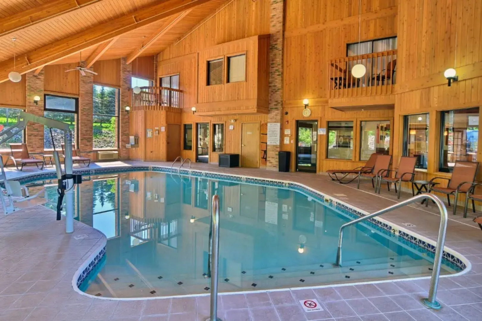 Quality Inn East Liverpool - Calcutta