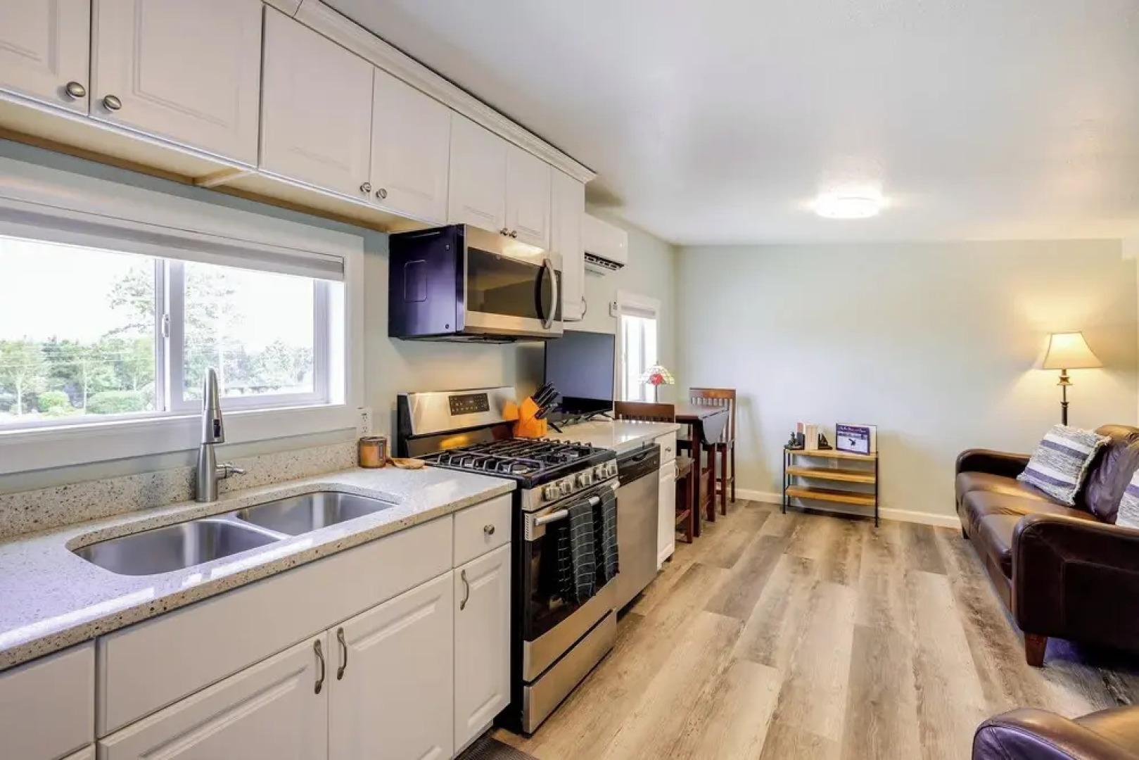 Dog-friendly Anacortes Retreat w/ Shared Hot Tub!