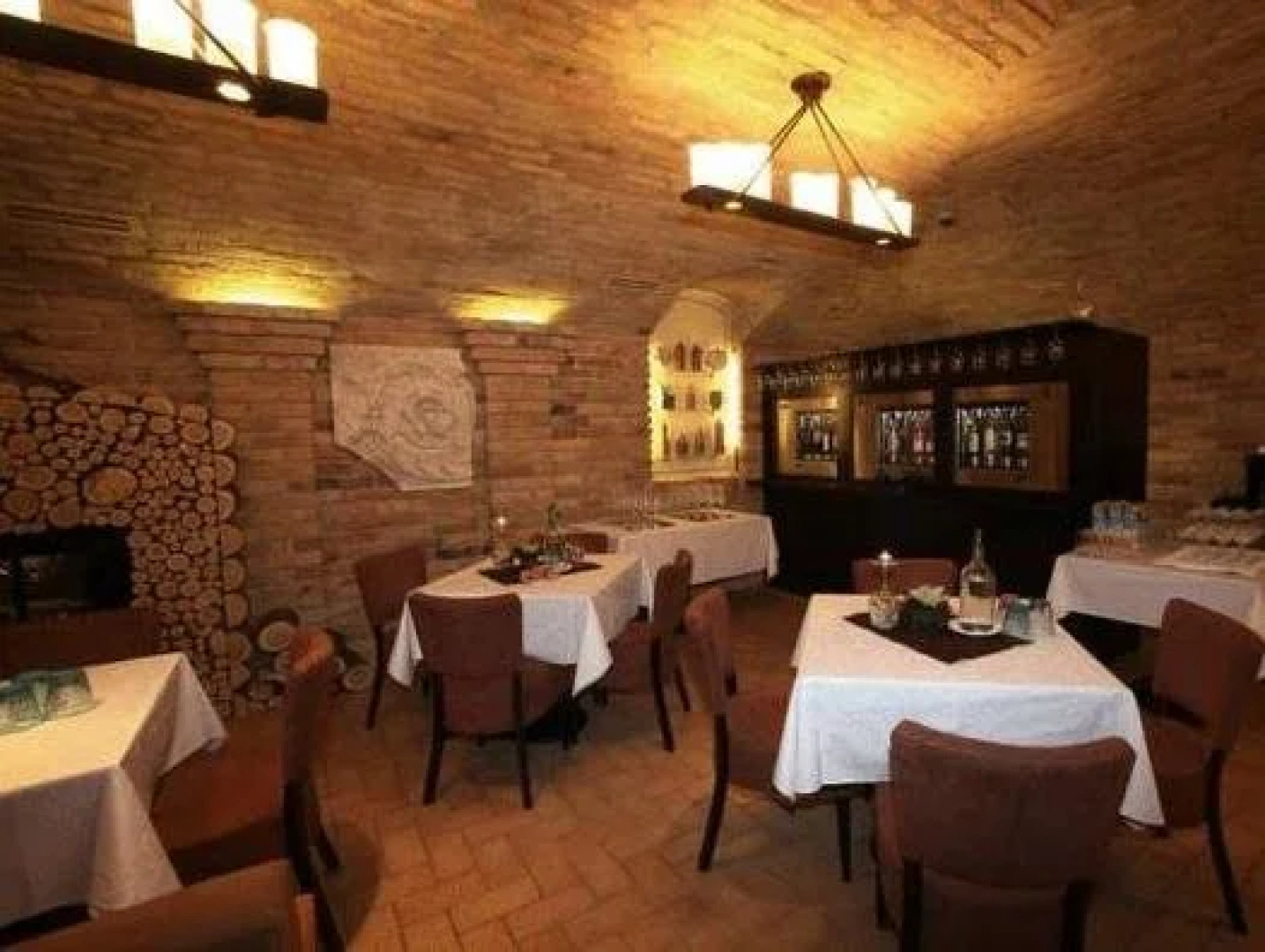 Platan Vararok Vendeghaz