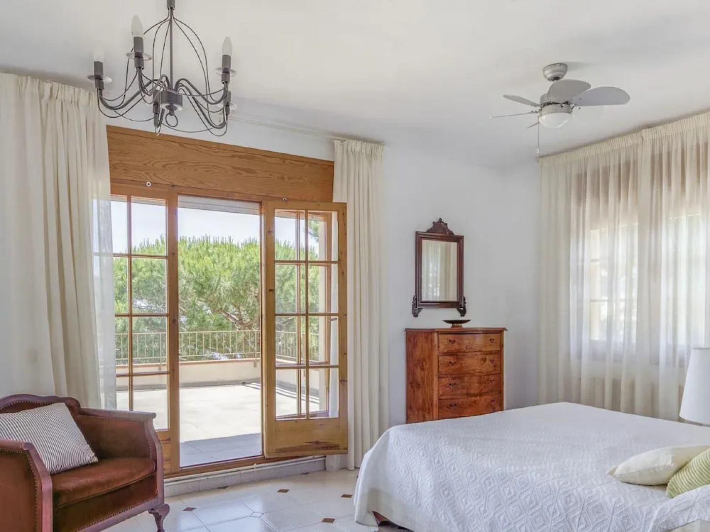 Cosy Villa in Arenys de Mar with Swimming Pool