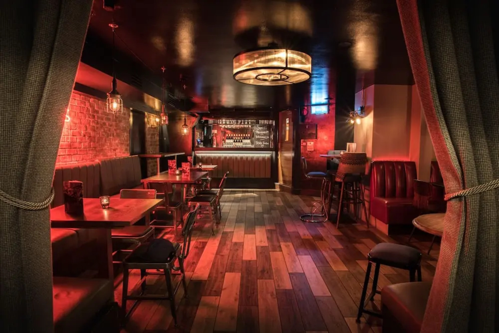 Sakkson House Boutique Rooms & Suites