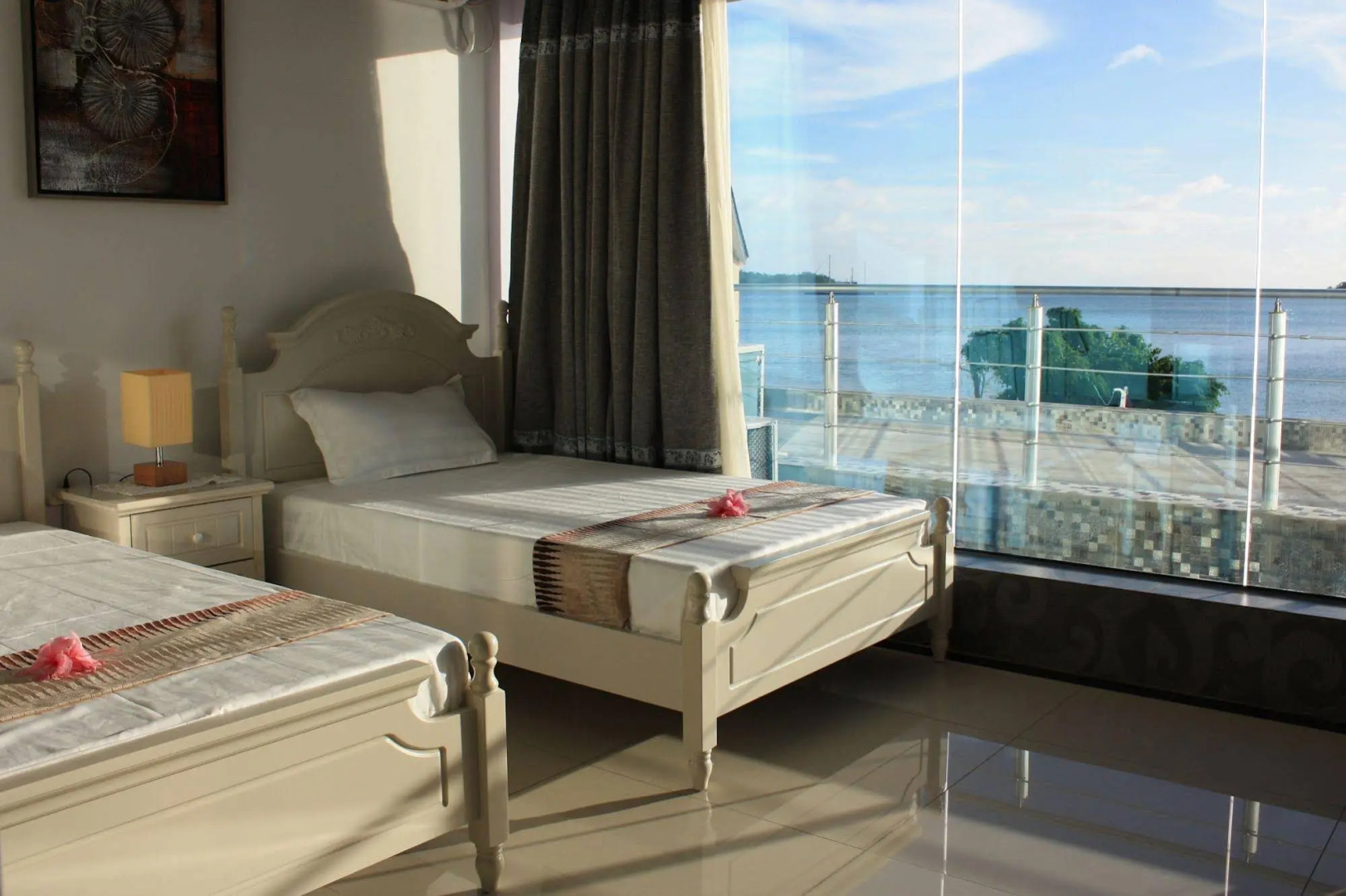 Crystal Palace Hotel