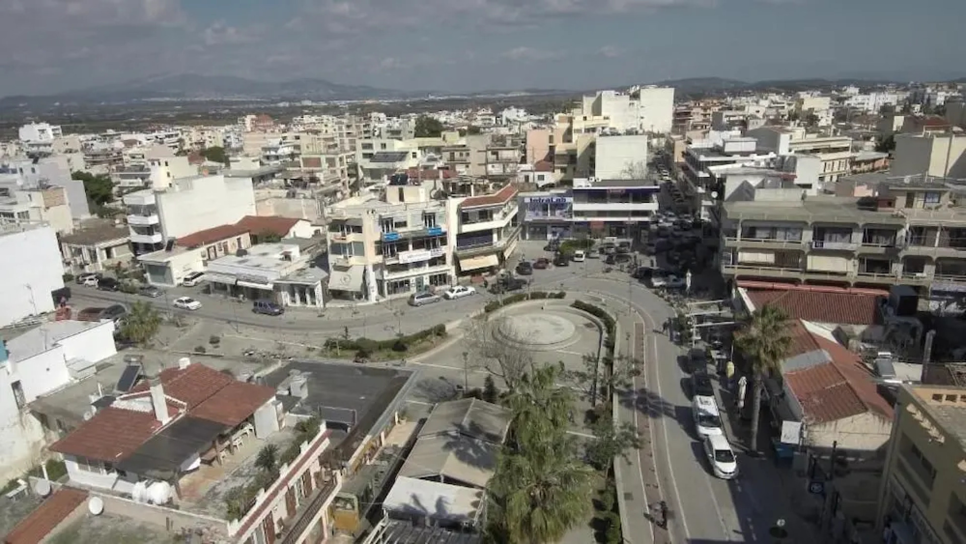 M1 George Apartment by the Airport