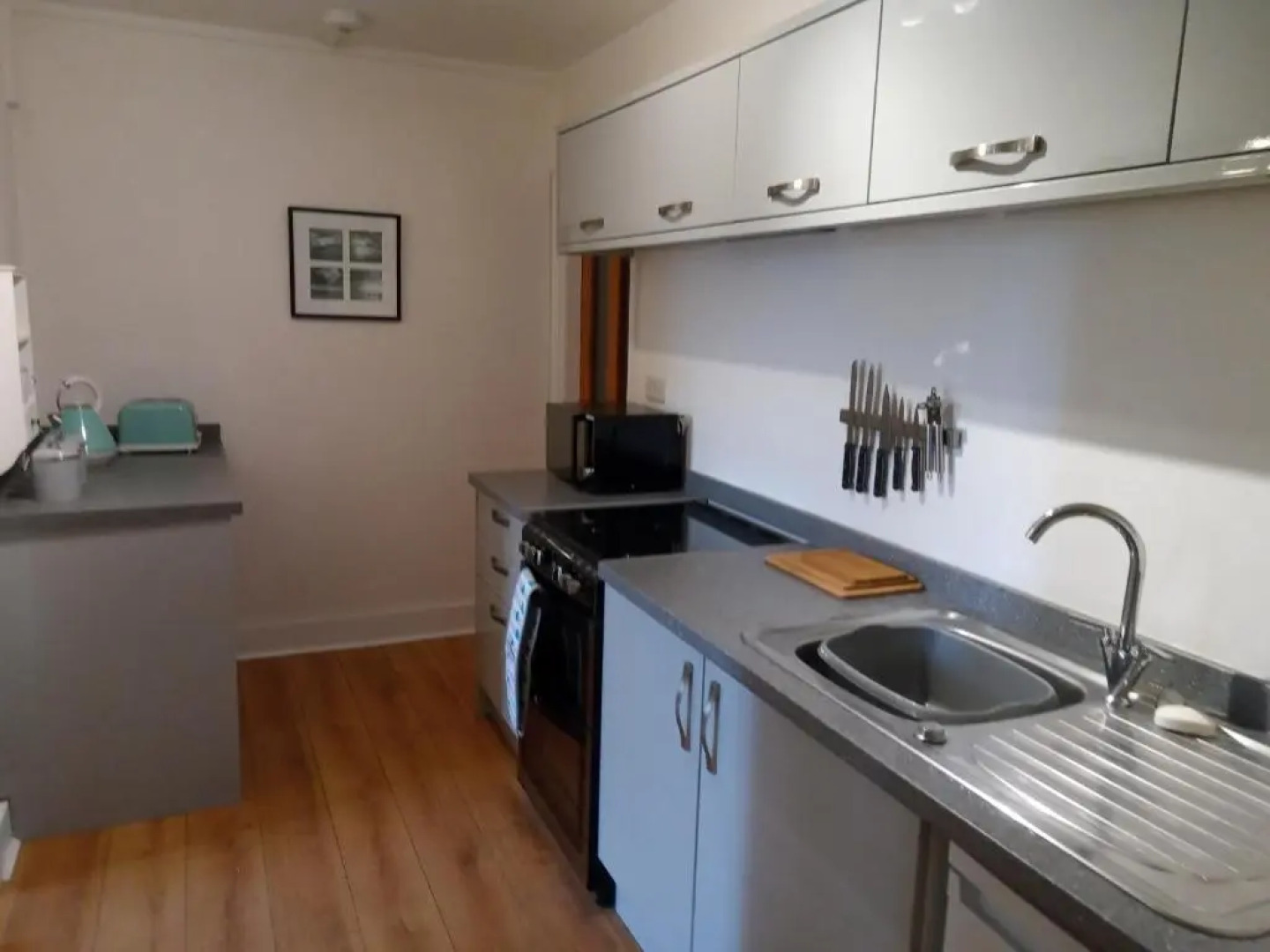 Ground Floor Barmouth Centre Apartment With Garden