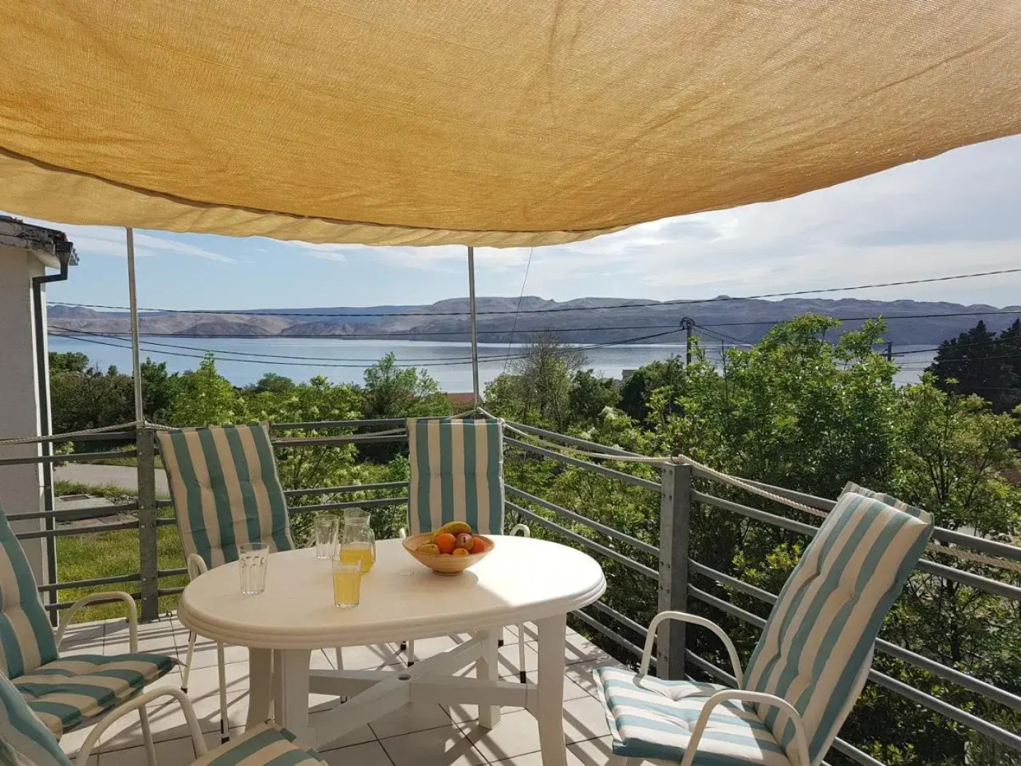 "Bura Bura" Apartment, Karlobag, vacation with a view