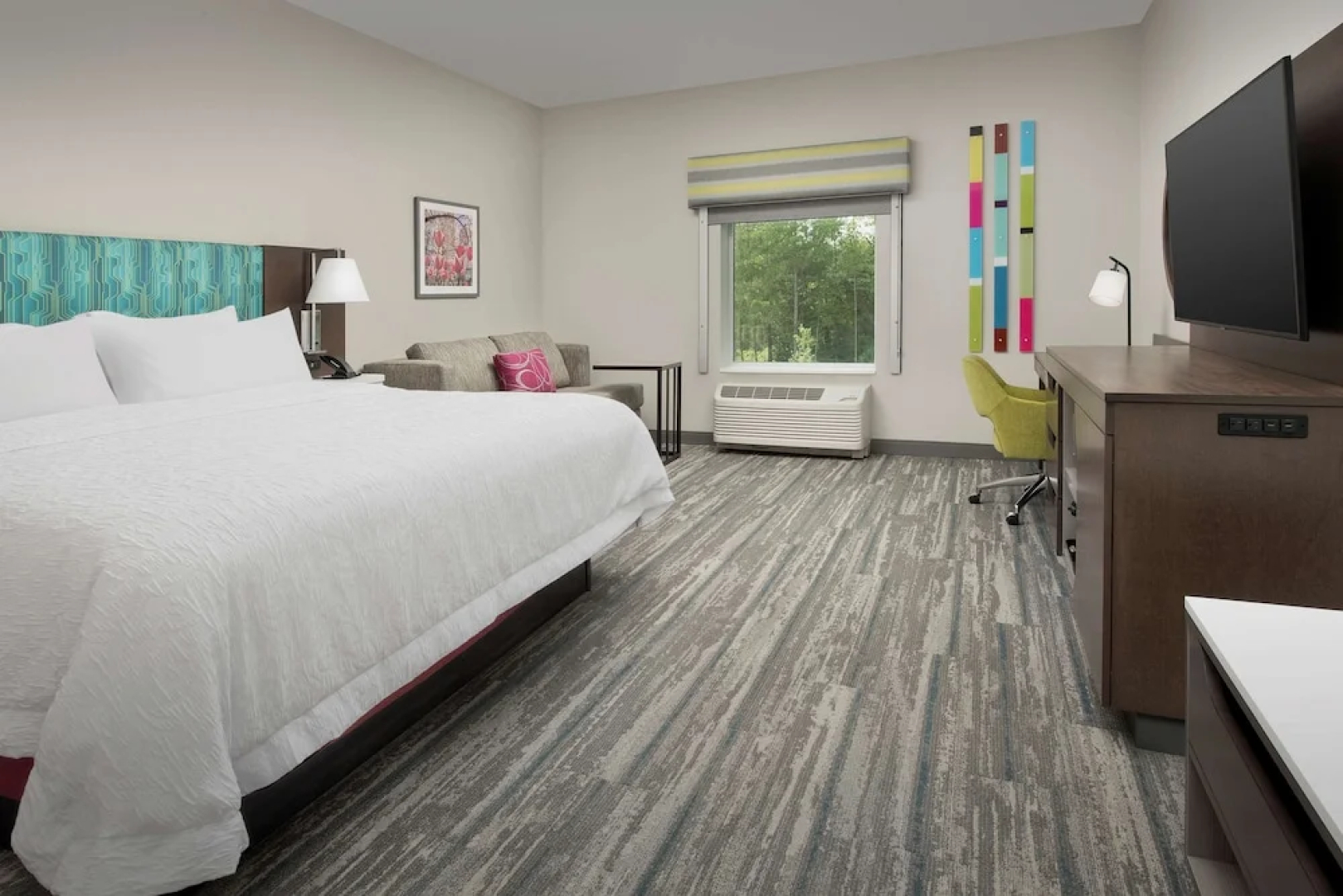 Hampton Inn & Suites Charlotte Airport Lake Pointe
