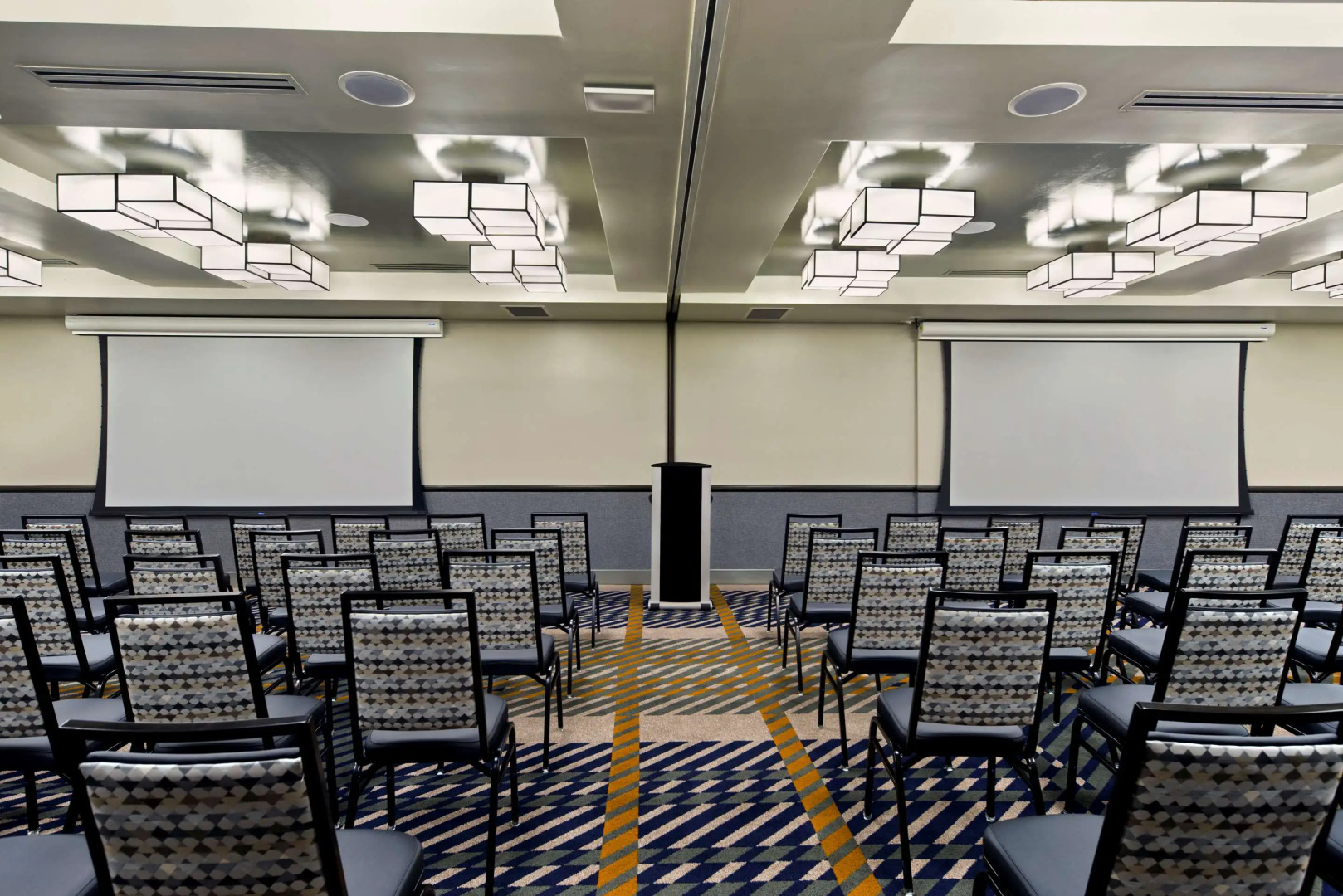 Oxford Suites Paso Robles