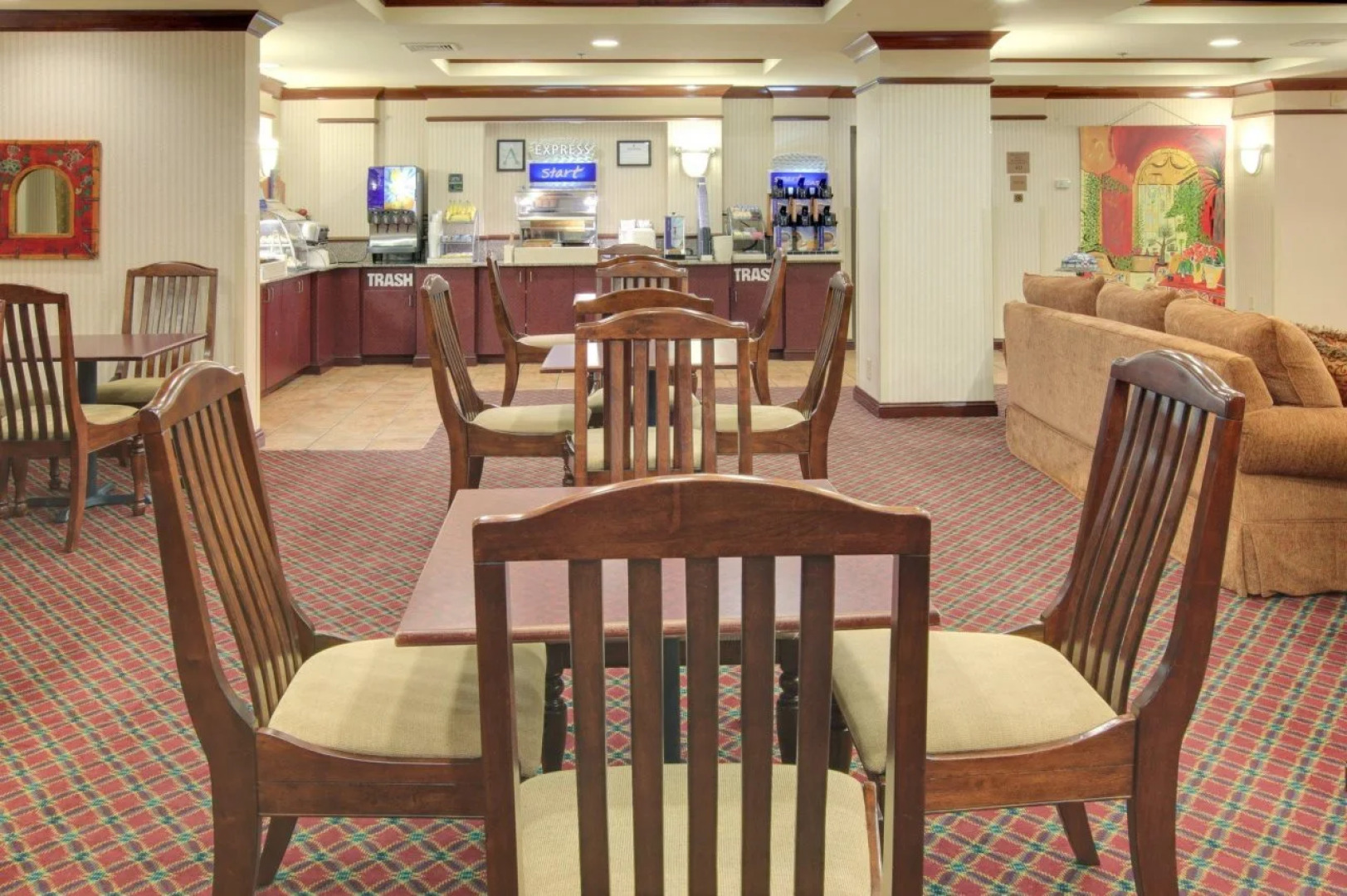 Holiday Inn Express Hotel & Suites Cleveland by IHG