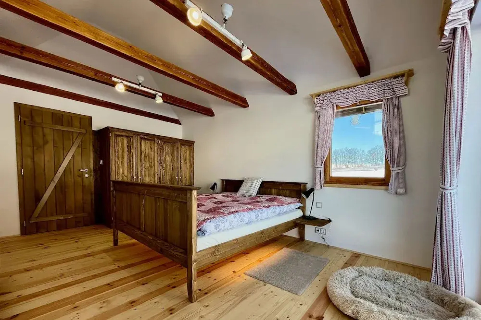 V Chov nad Jizerou Lvv033