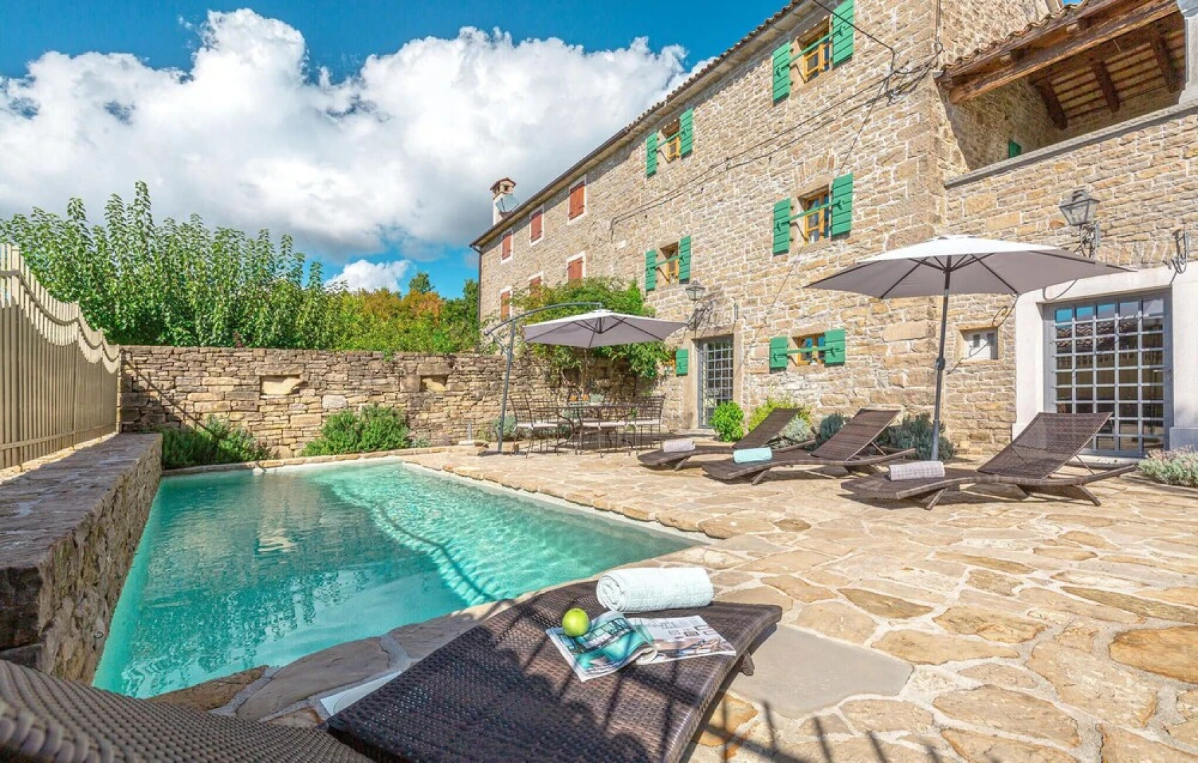 Awesome Home in Groznjan With Sauna, Wifi and 2 Bedrooms