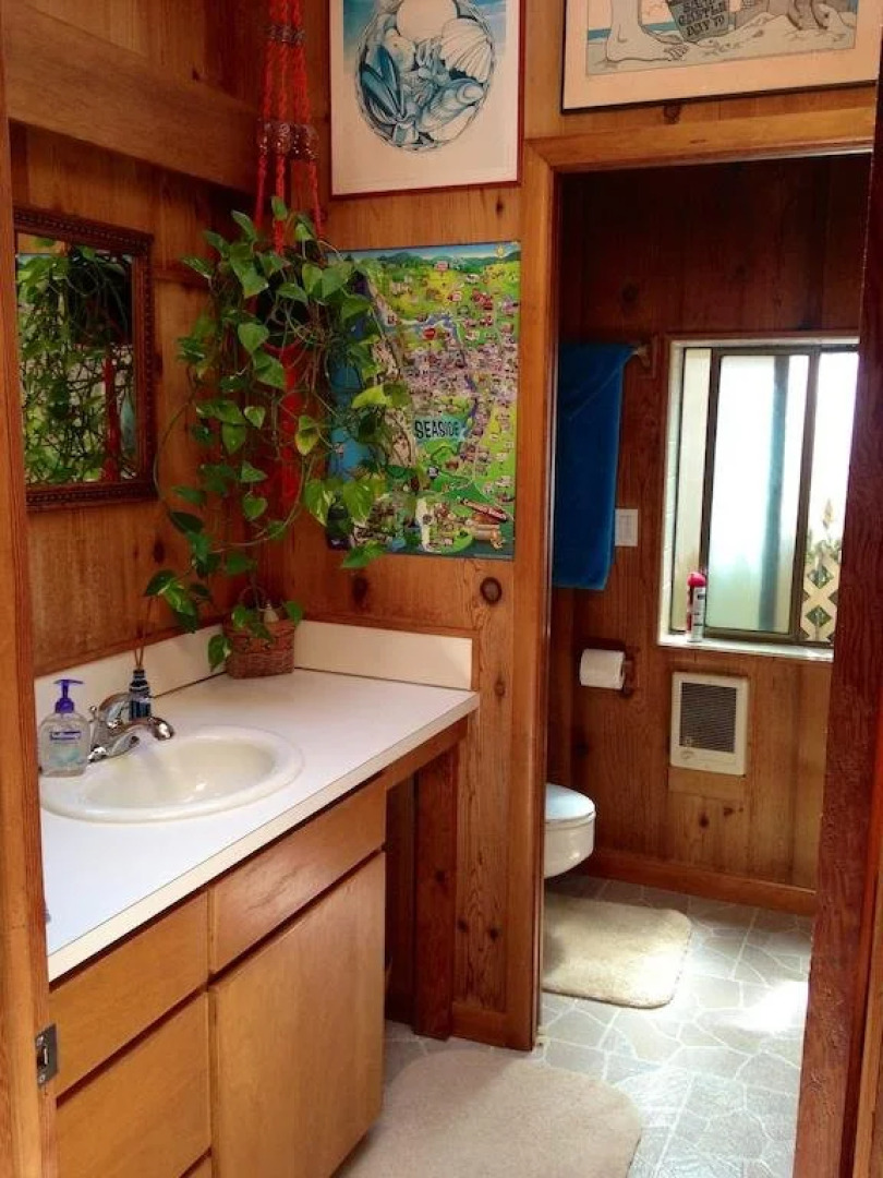 Shaw's Oceanfront Bed and Breakfast