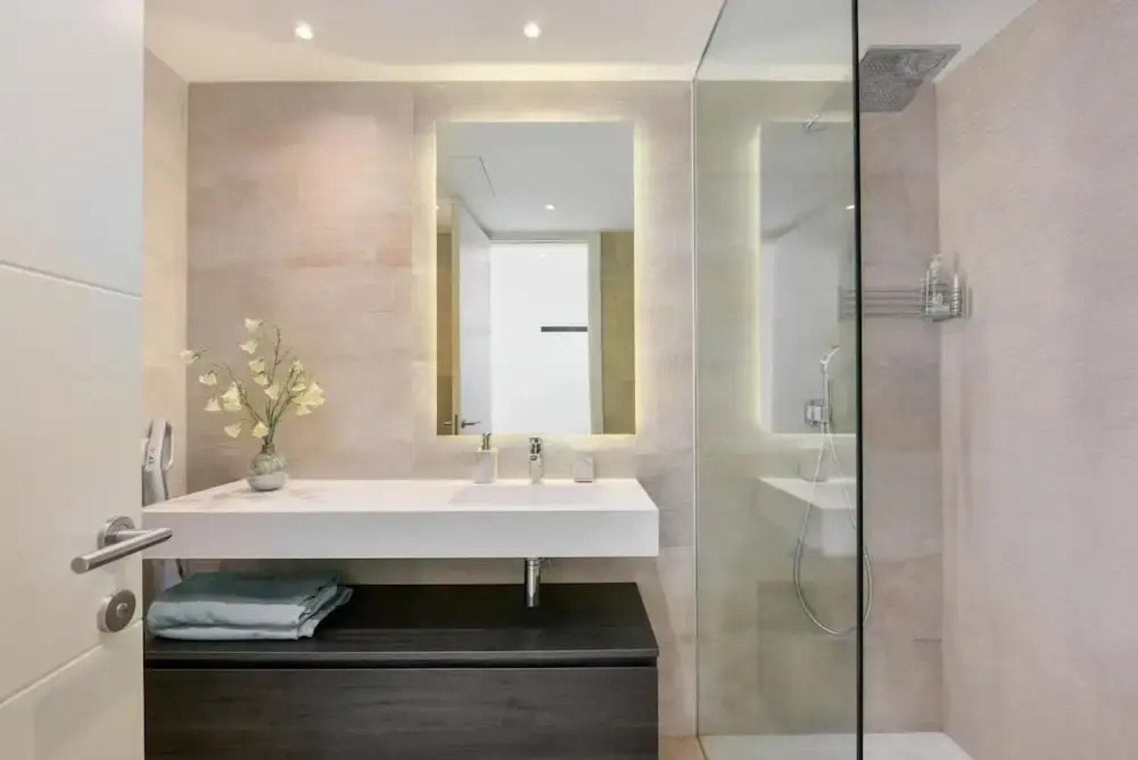 Luxury 2-bedroom sea View Apartment in Casares