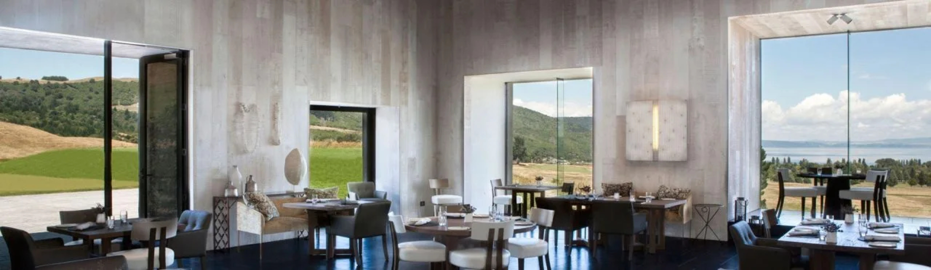 Kinloch Manor & Villas