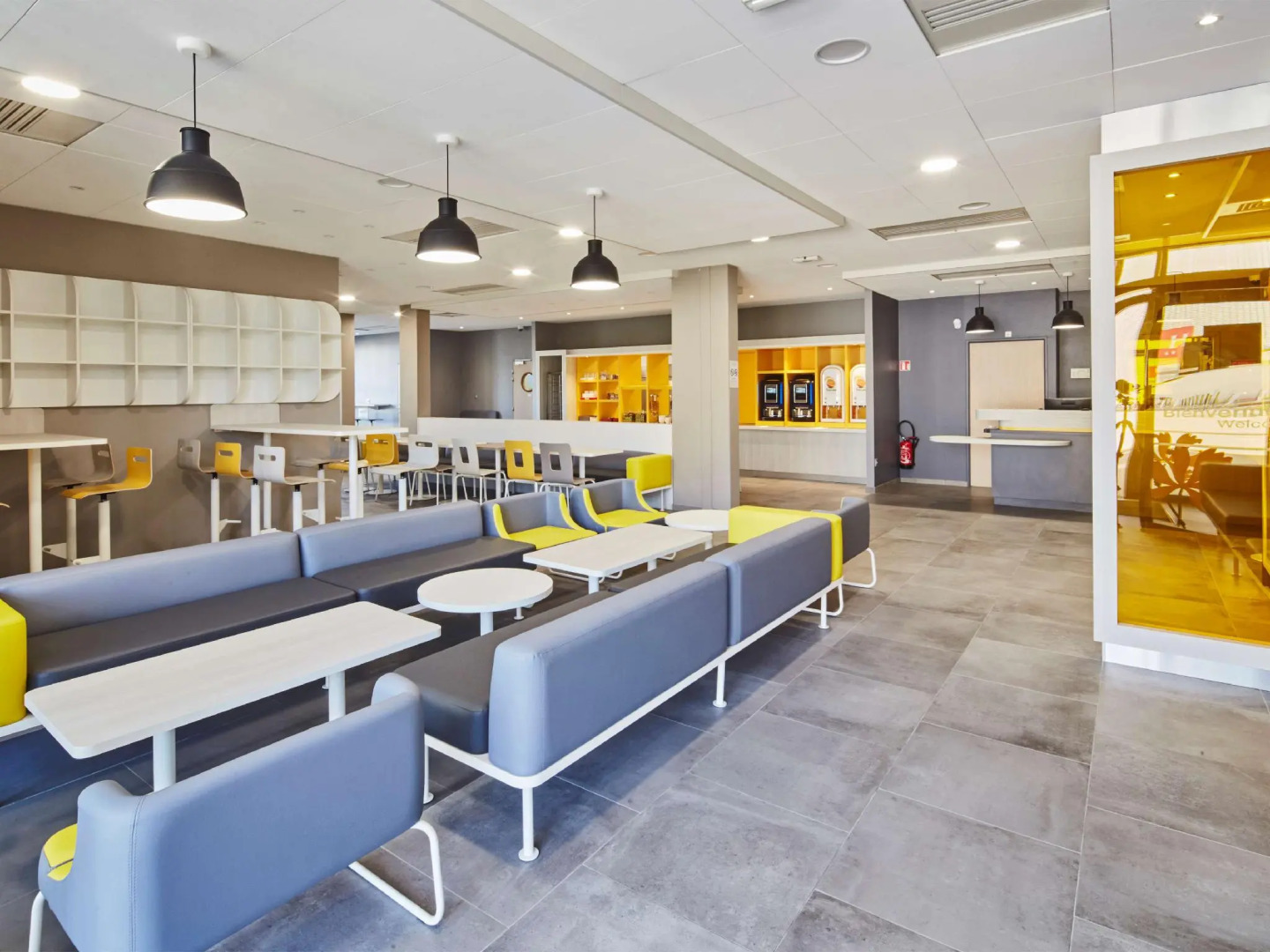 PREMIERE CLASSE CLERMONT FERRAND SUD - Aubière