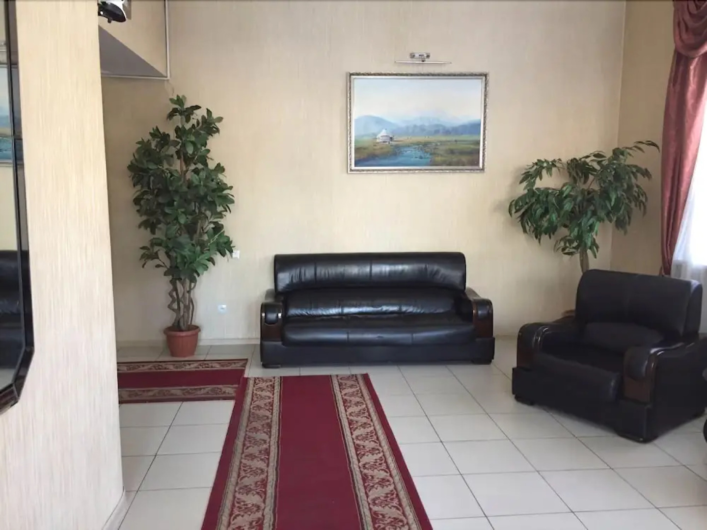 Отель Altyn-Adam