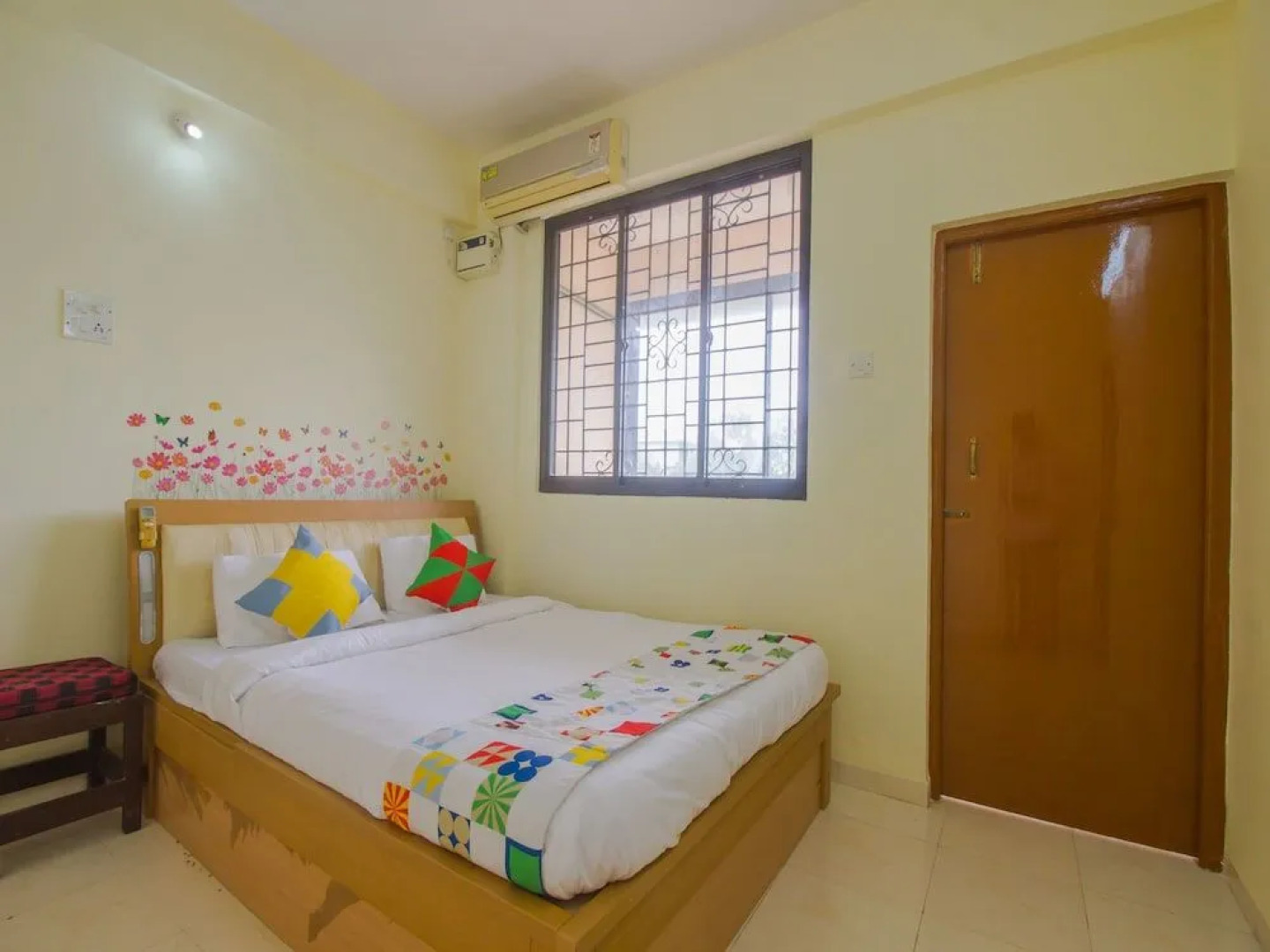 OYO 14871 Home Graceful 2BHK Mapusa