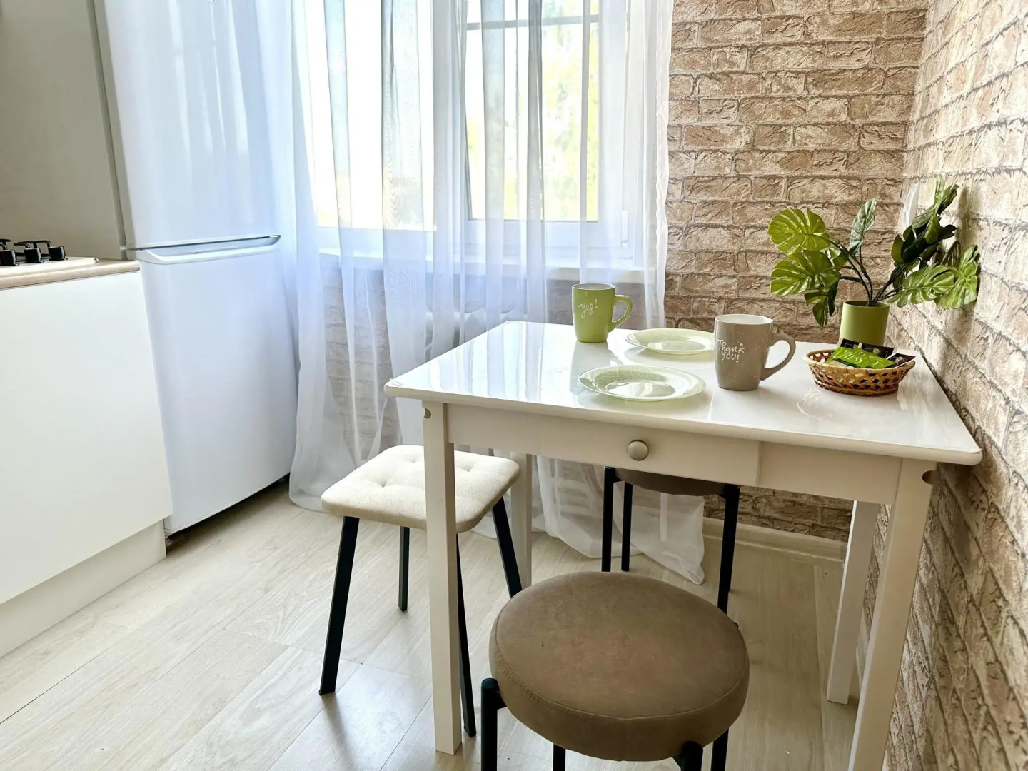 Доминго на улице Есенина 5