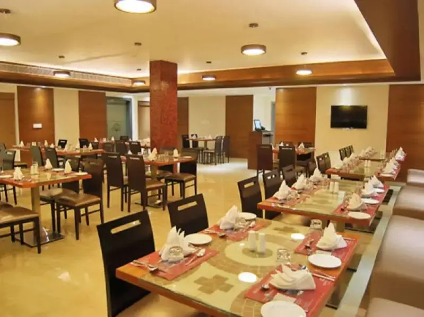 Poppys Anukula Residency - Vellore