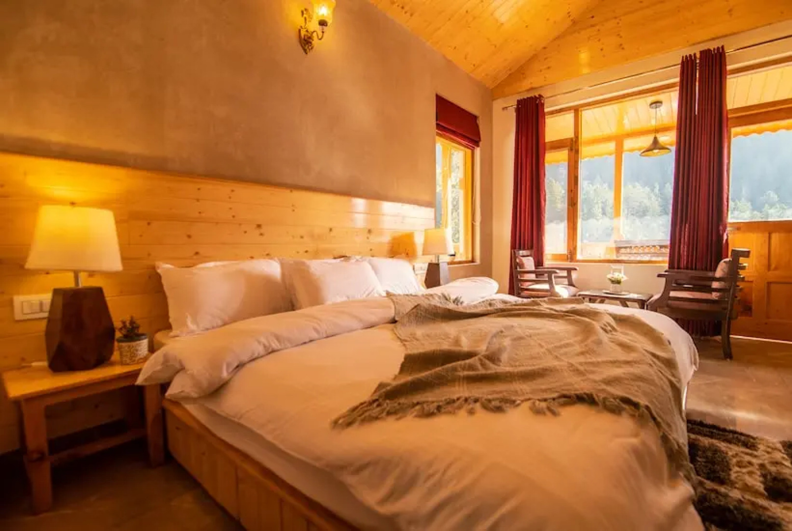 Manali Outskirts Villa