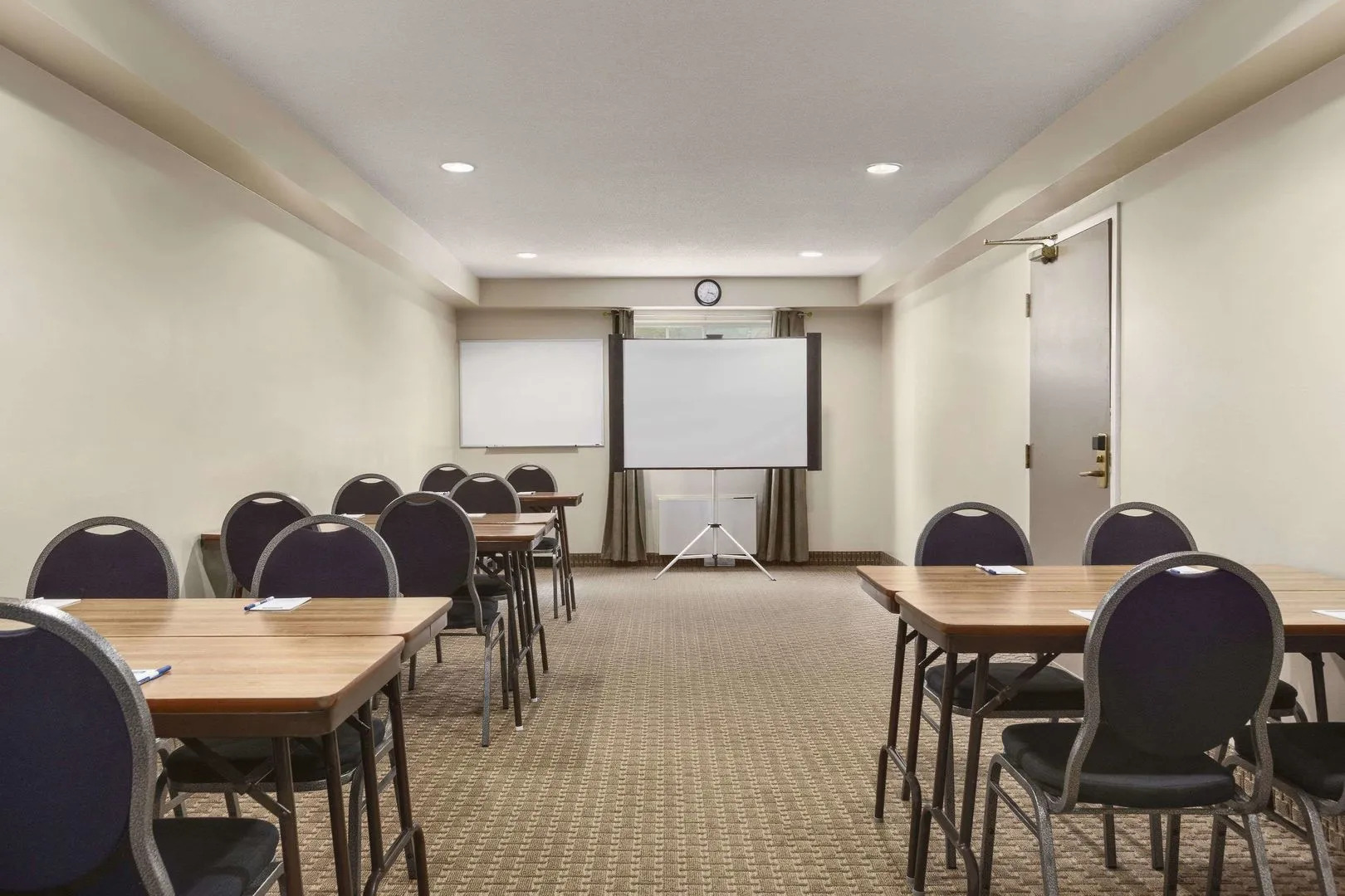 Travelodge Suites by Wyndham Saint John