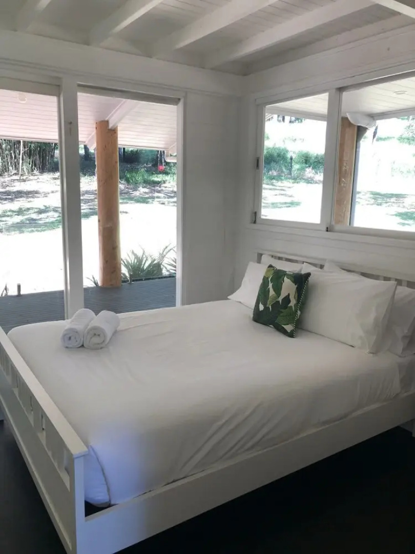 Lake House Watermark Estate Lake Tinaroo