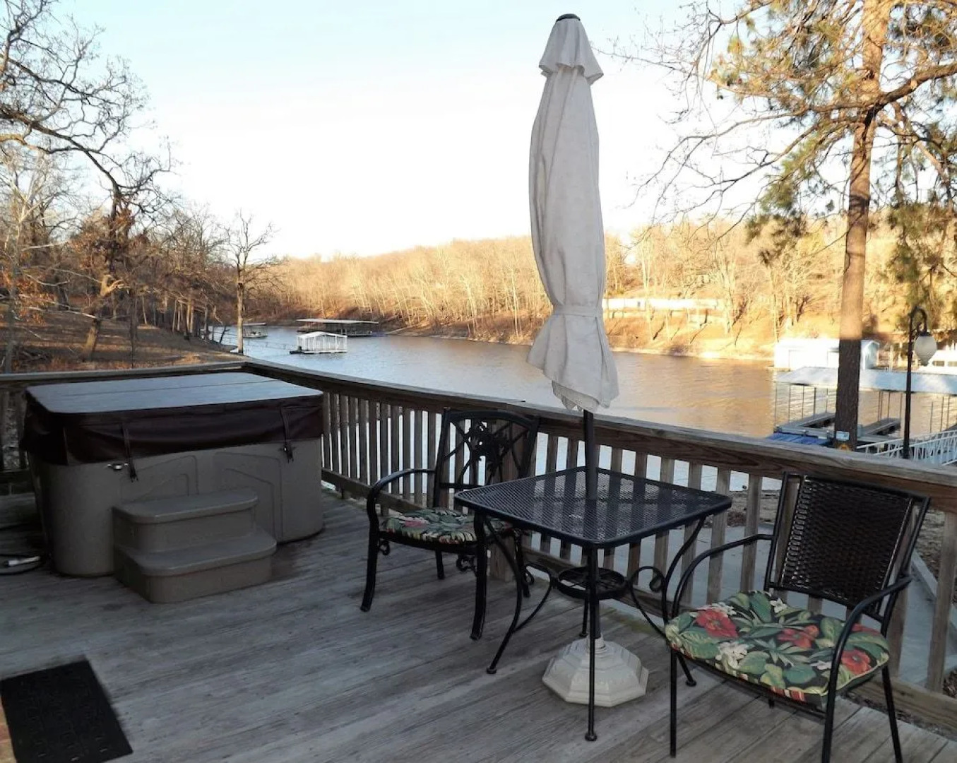 Candlewyck Cove Resort