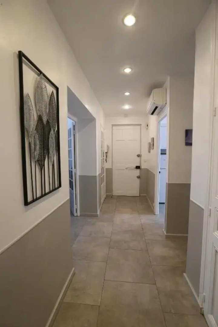 Amiral Courbet Apartment