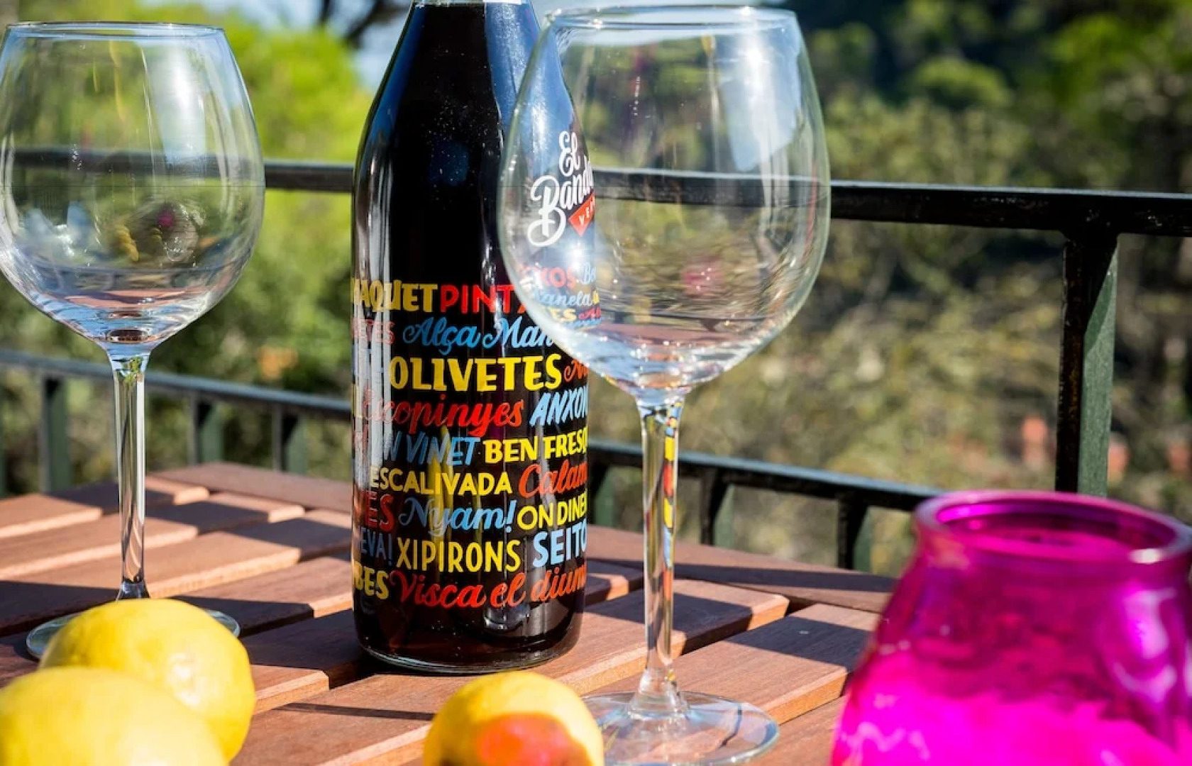 Stylish Sa Riera Apartment, 5 mins walk to Beach