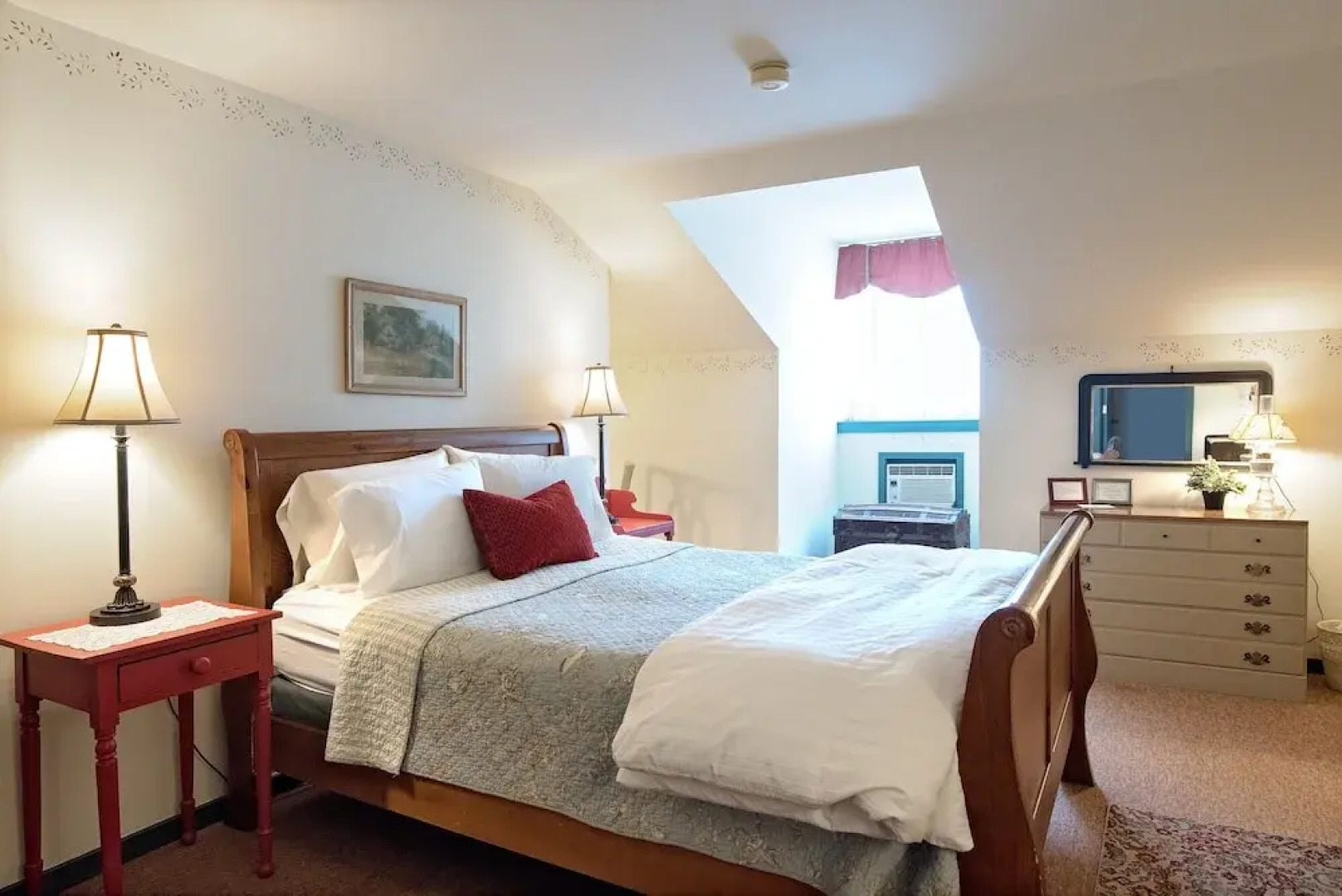 Captain Stannard House Bed and Breakfast Country Inn