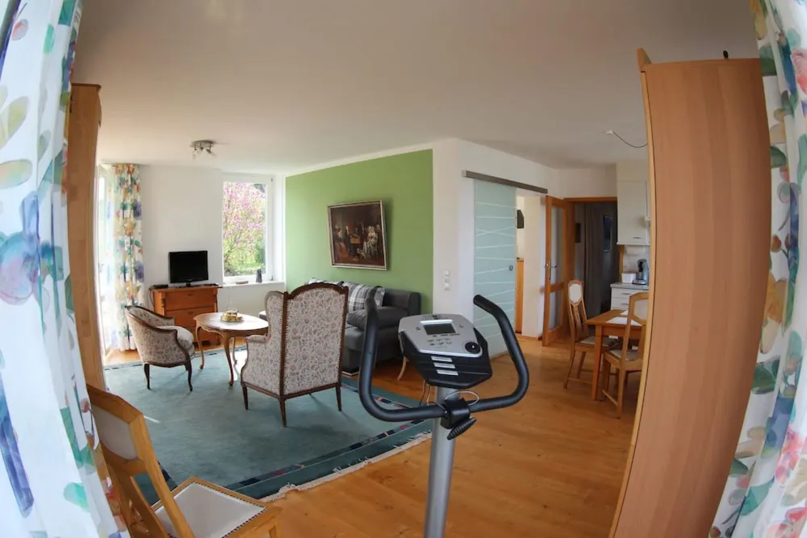 Zauberhafte Ferienwohnung am Schönberg