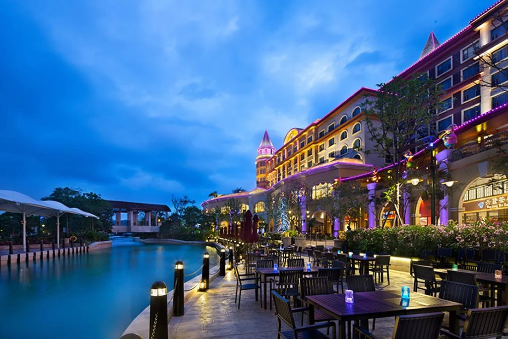 Chimelong Circus Hotel