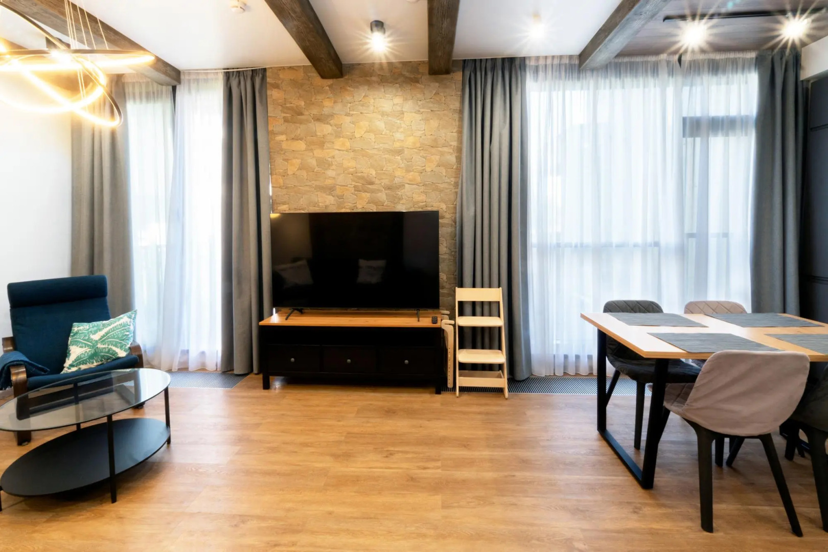 WoodApart Ohta (ВудАпарт Охта)