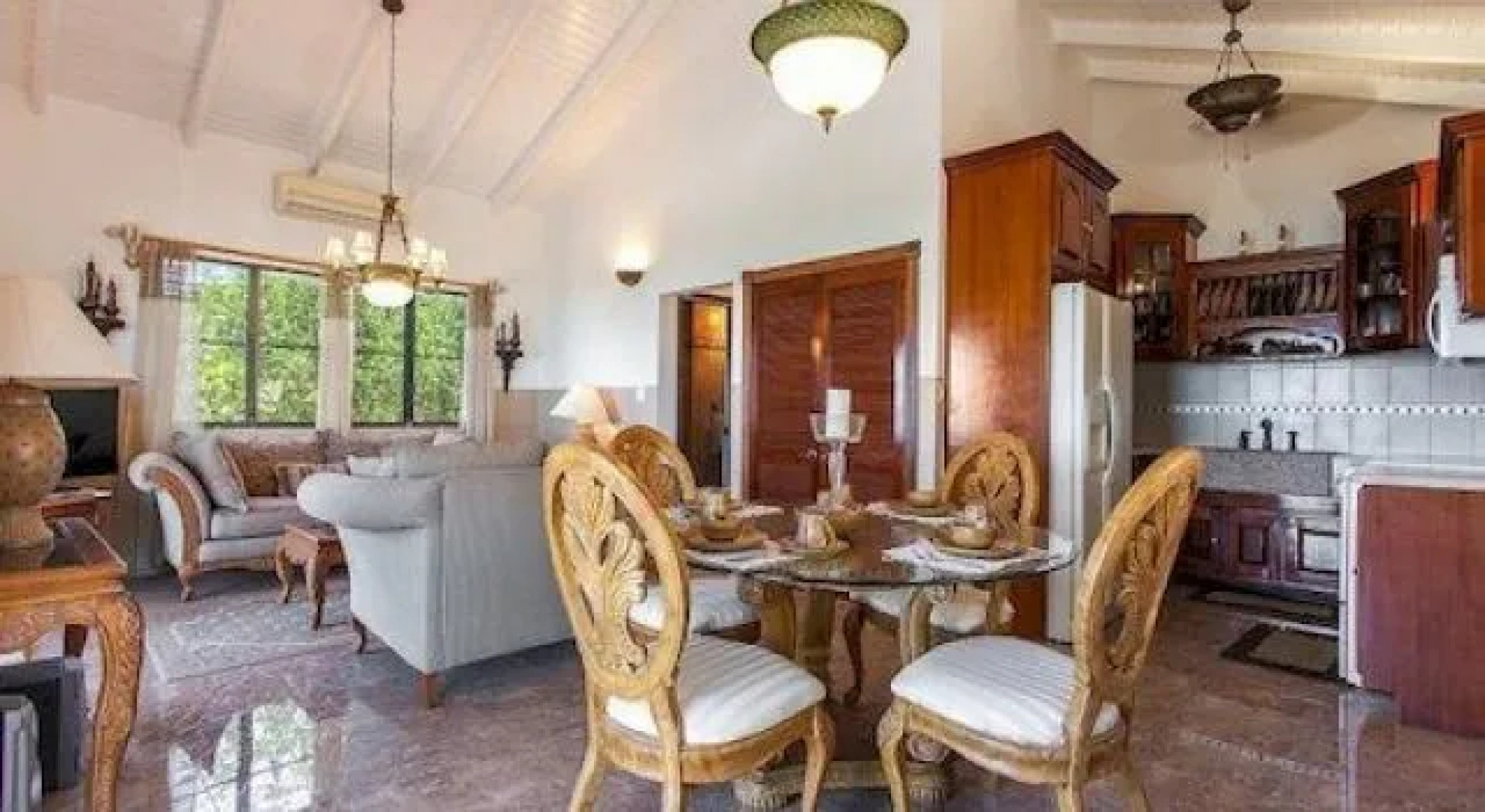 Secret's Oceanfront Vacation Villa