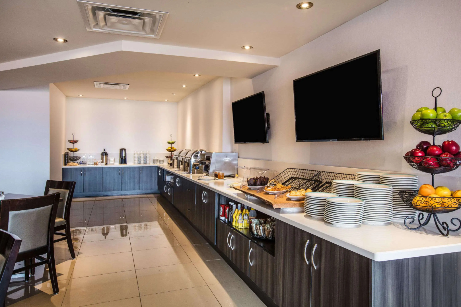 Ramada by Wyndham Jacksons Point