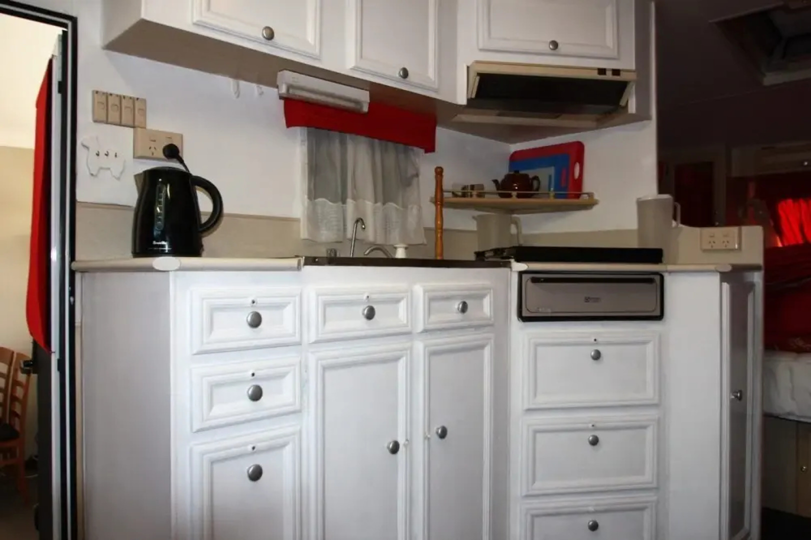 Bay 79 Ledge Point Holiday Park