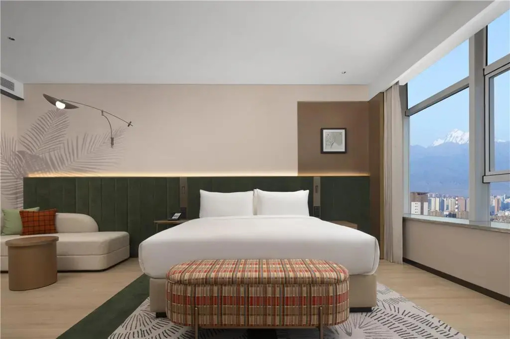 Hilton Garden Inn Urumqi Railway Station