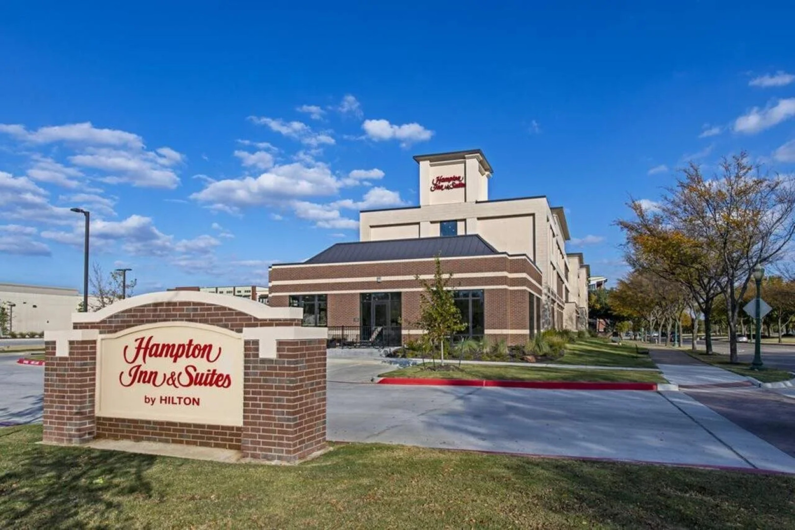 Hampton Inn & Suites Keller Town Center