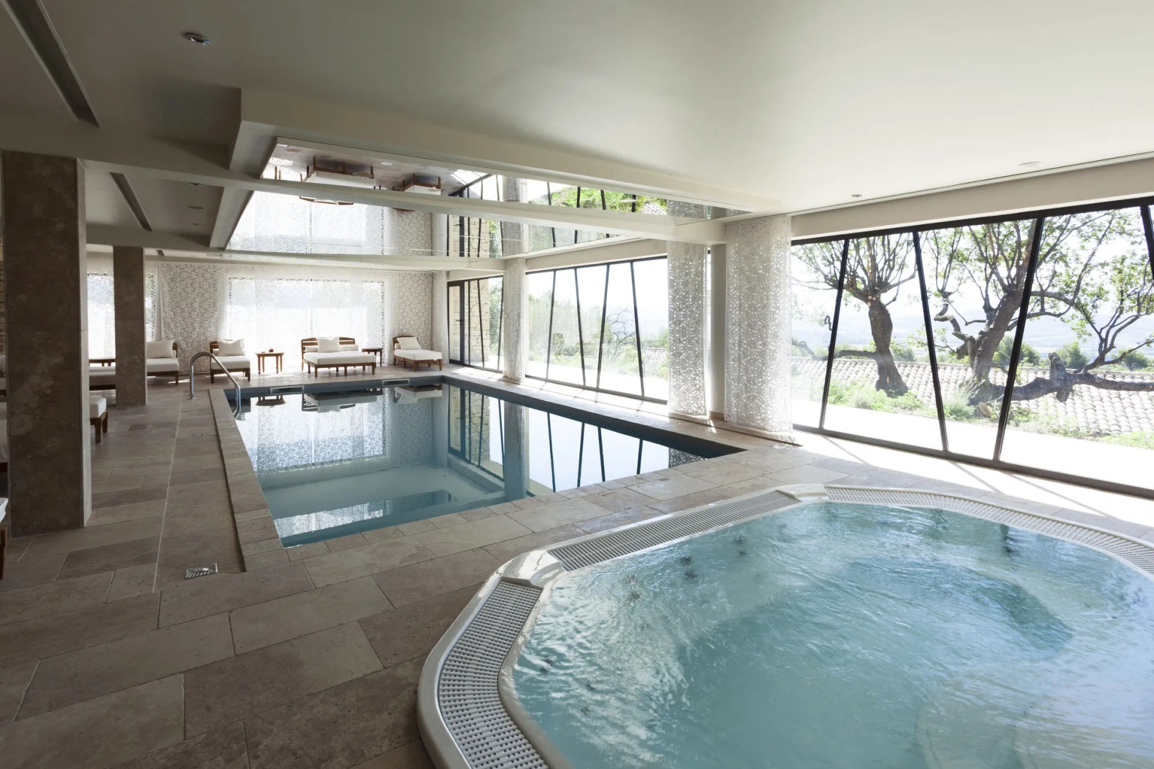 Mas des Herbes Blanches Hotel & Spa - Relais & Châteaux