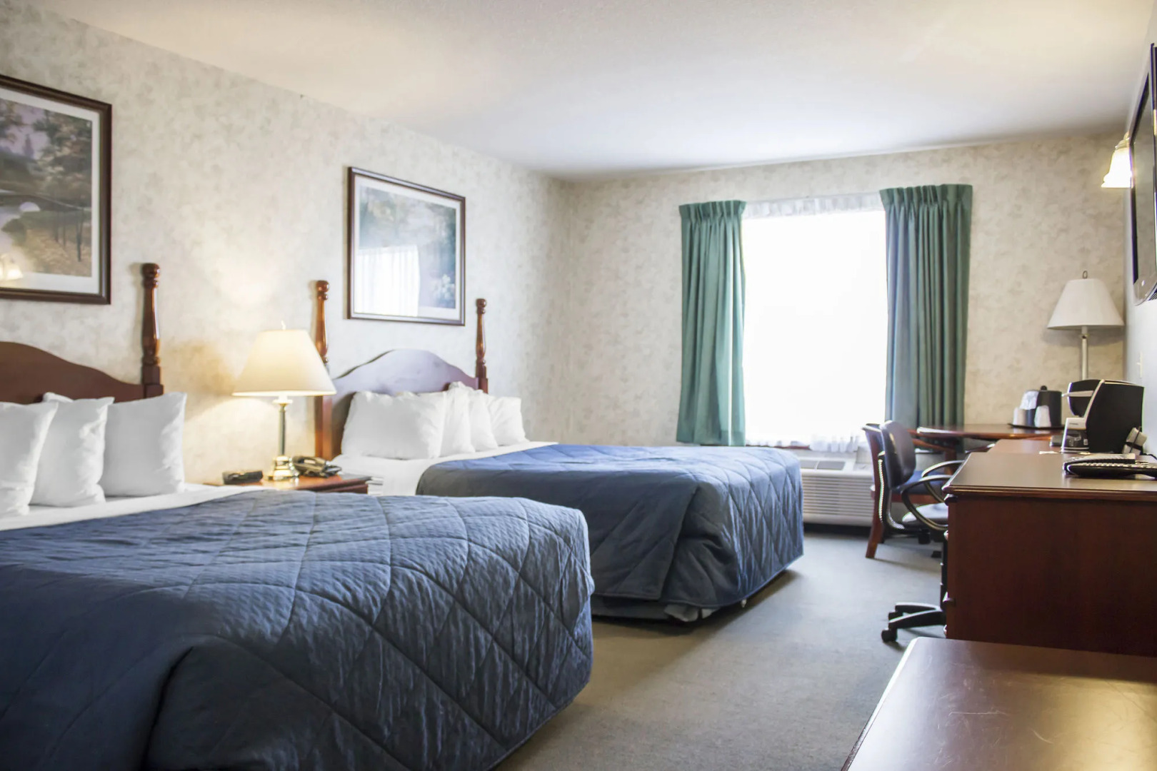 Ramada by Wyndham Nisku Edmonton Airport