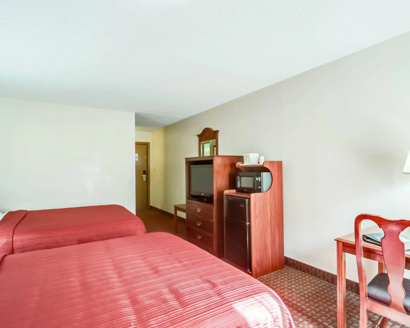 Spark by Hilton Lexington